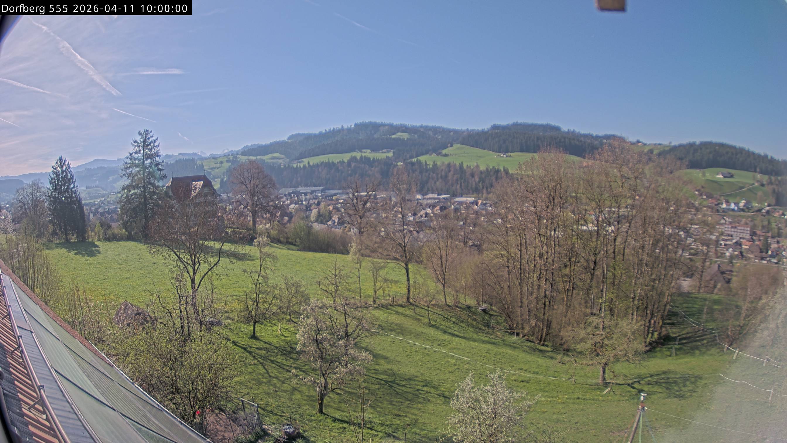 Webcam-Bild: Aussicht vom Dorfberg in Langnau 20260411-100000
