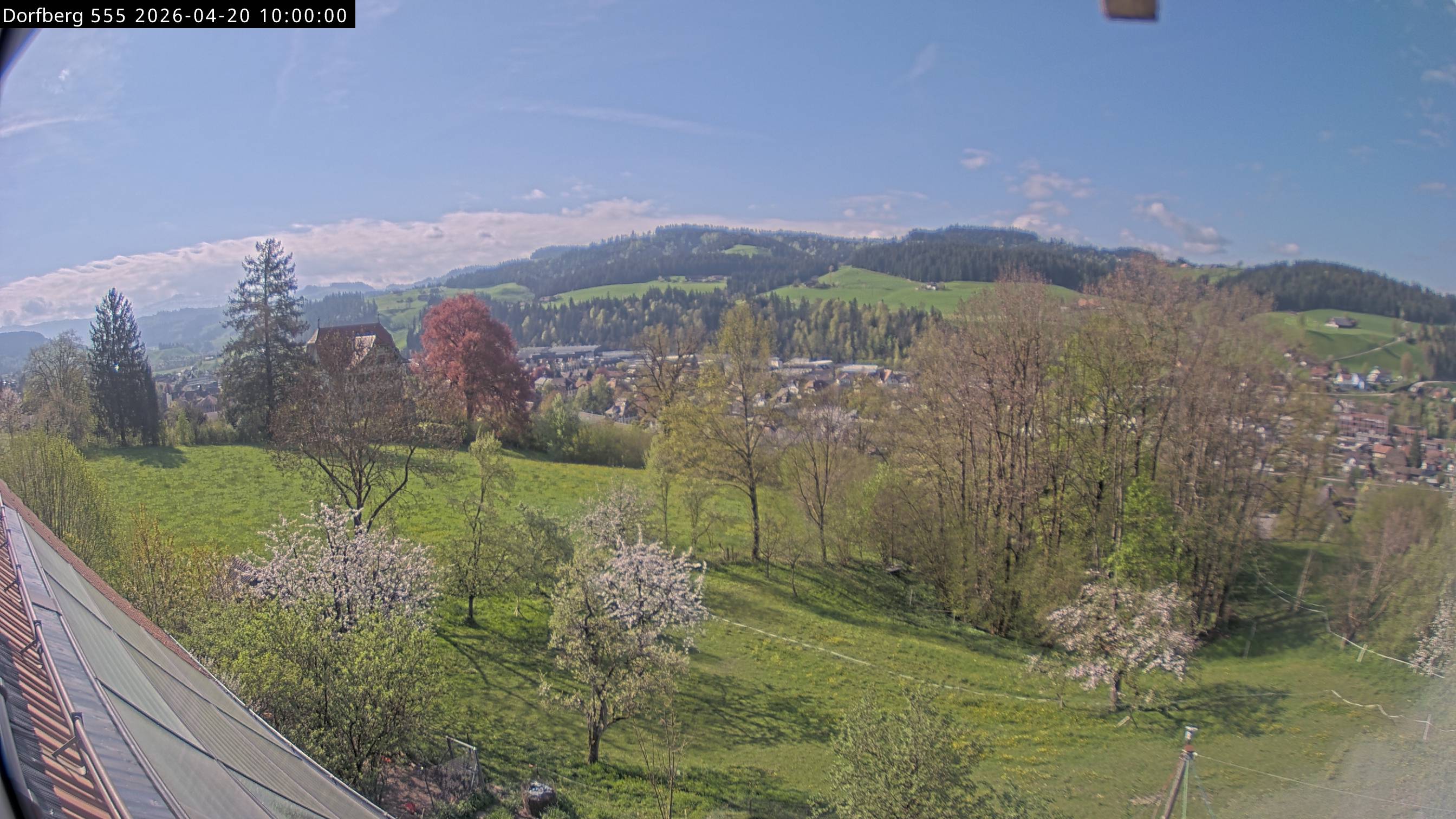 Webcam-Bild: Aussicht vom Dorfberg in Langnau 20260420-100000