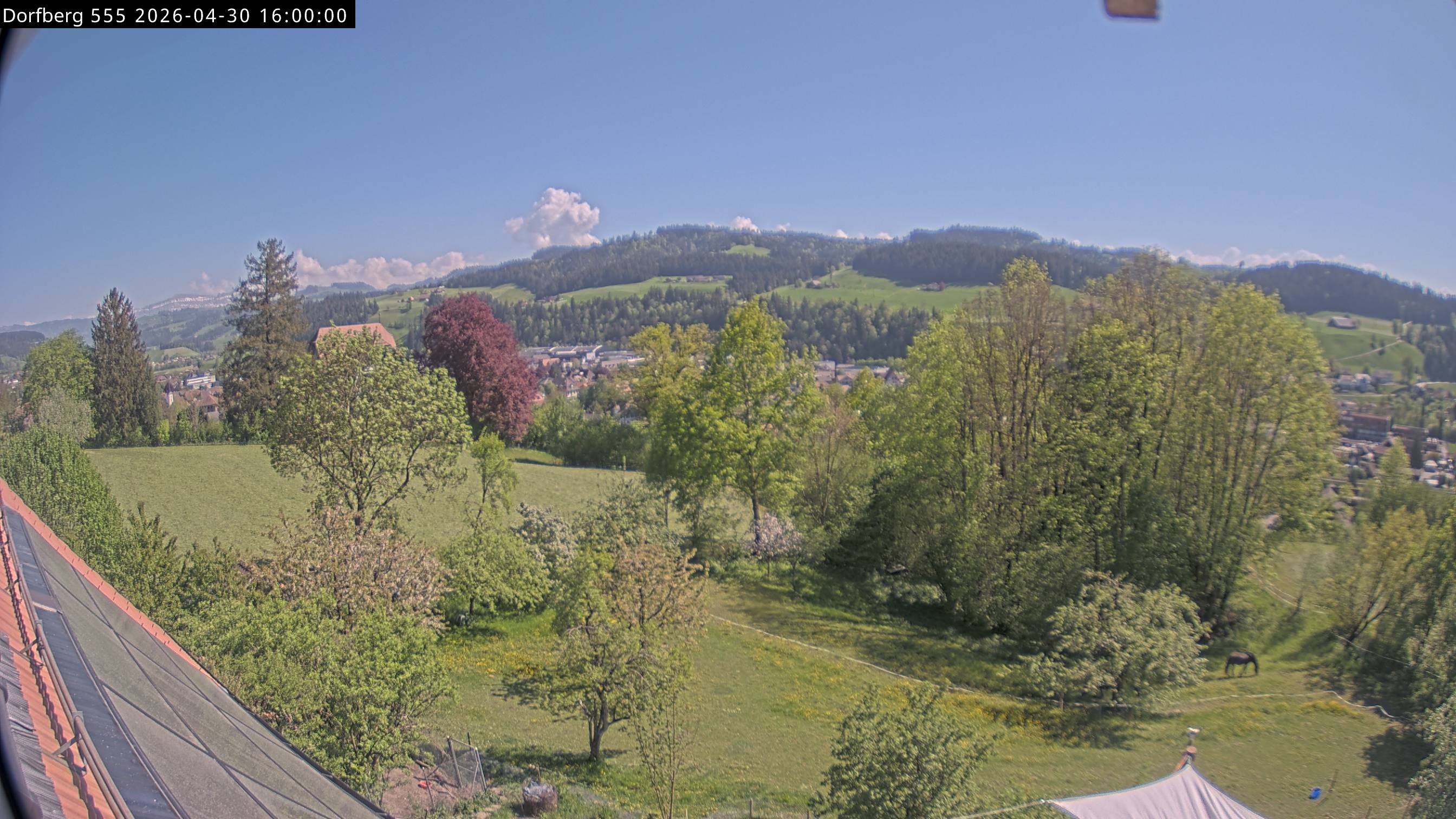 Webcam-Bild: Aussicht vom Dorfberg in Langnau 20260430-160000