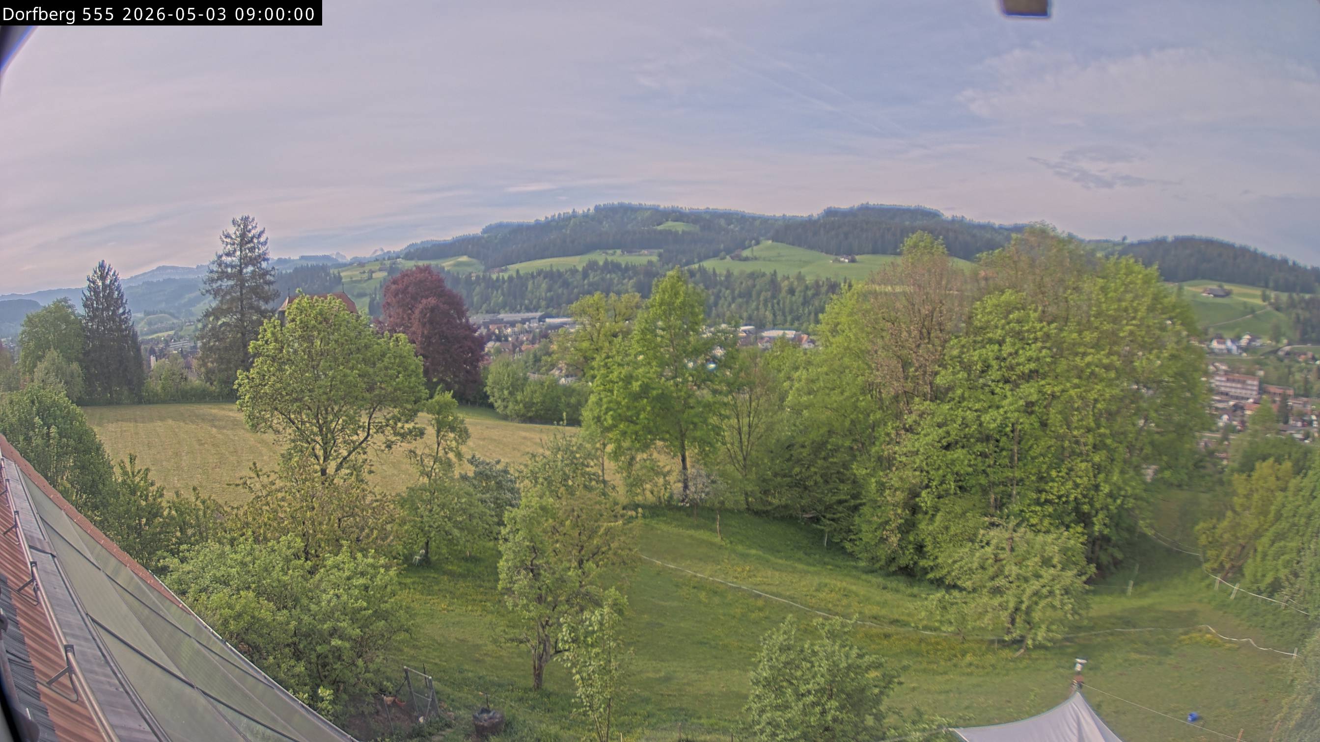Webcam-Bild: Aussicht vom Dorfberg in Langnau 20260503-090000