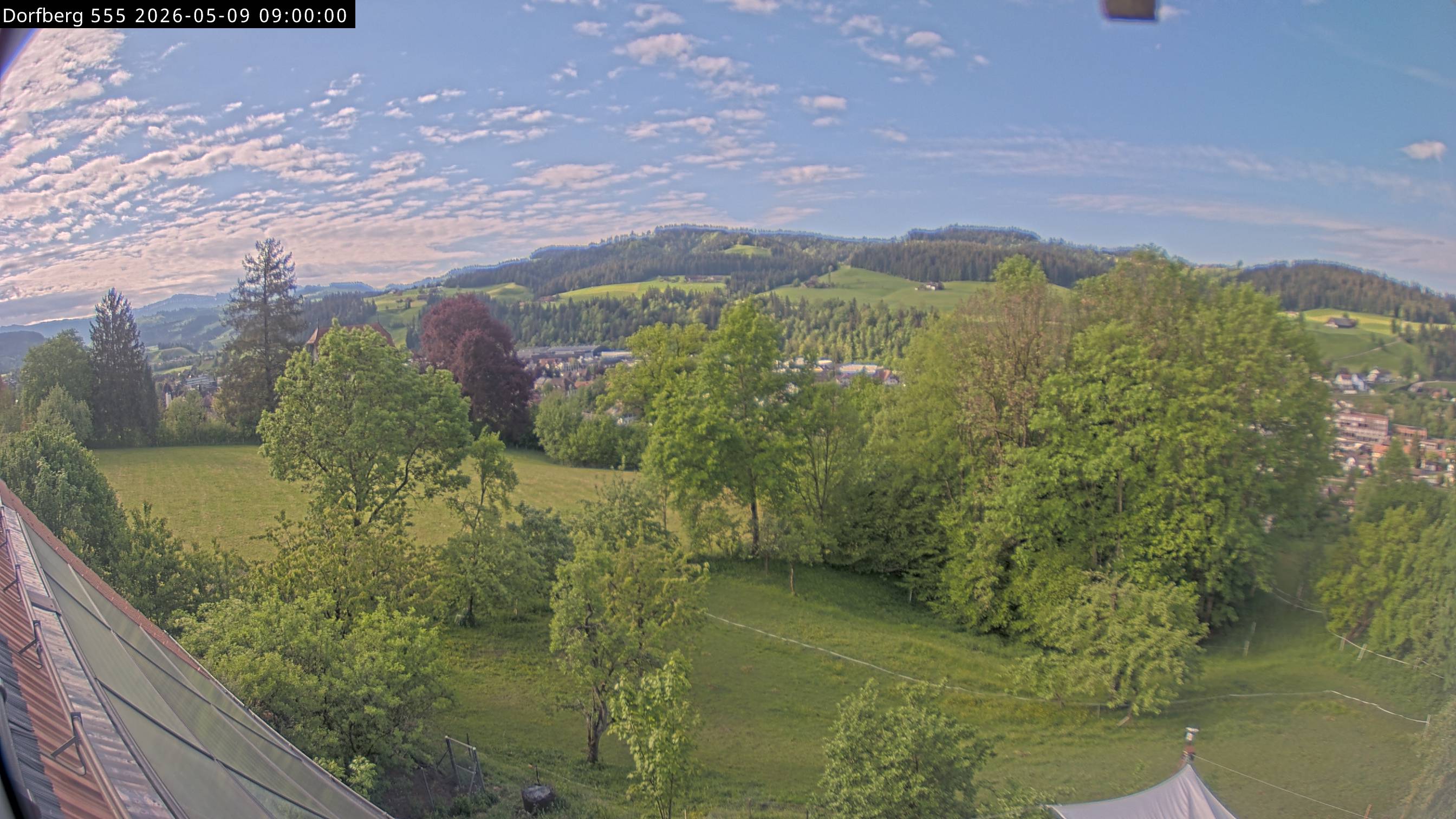 Webcam-Bild: Aussicht vom Dorfberg in Langnau 20260509-090000