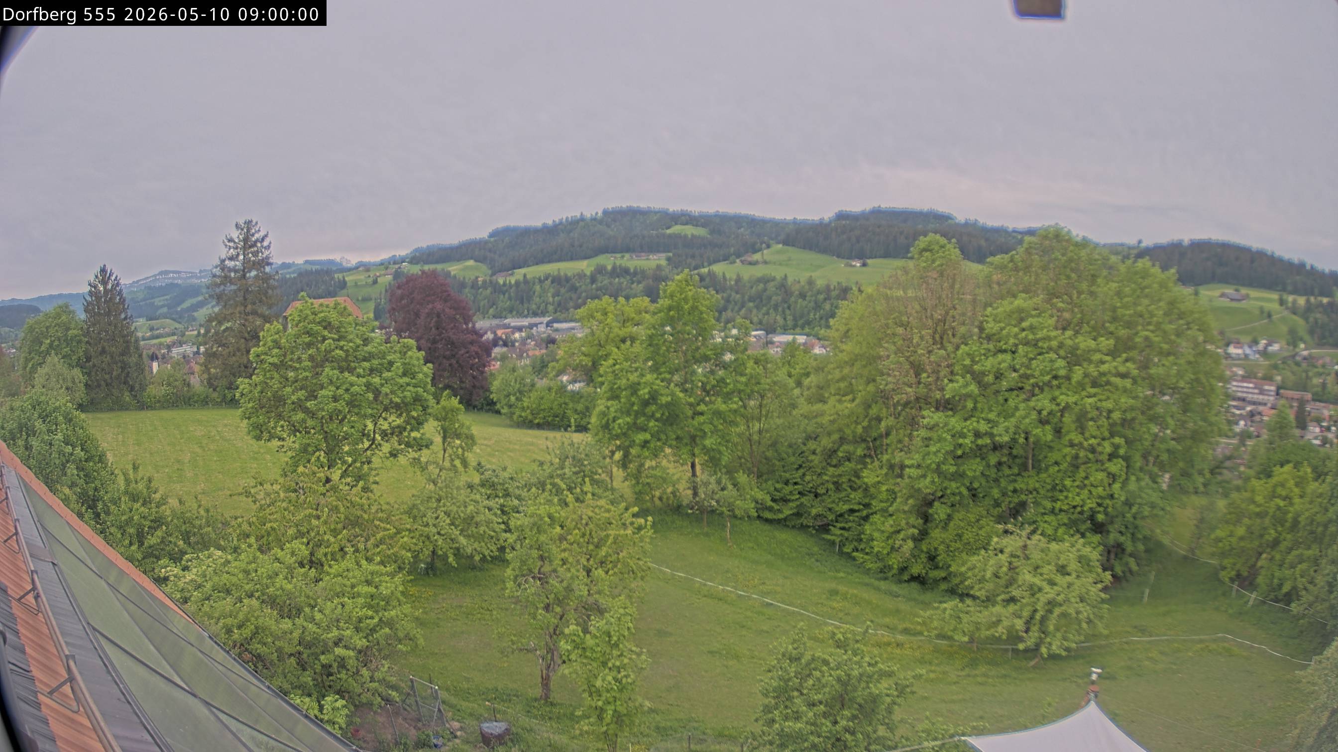 Webcam-Bild: Aussicht vom Dorfberg in Langnau 20260510-090000