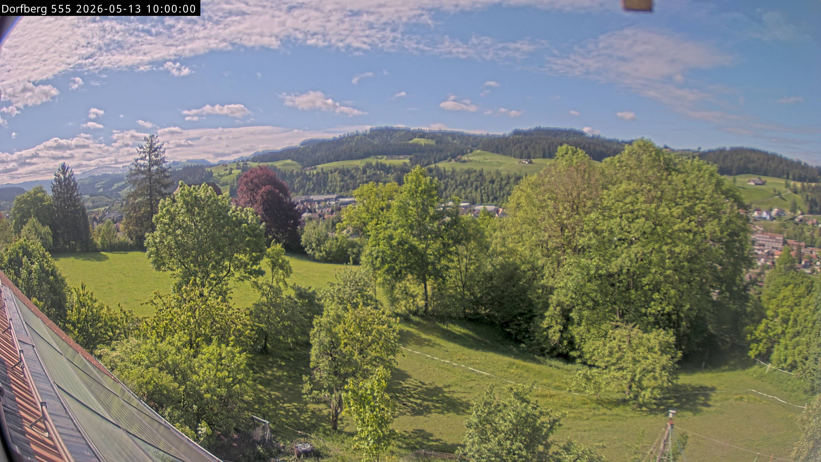 Webcam-Bild: Aussicht vom Dorfberg in Langnau 20260513-100000