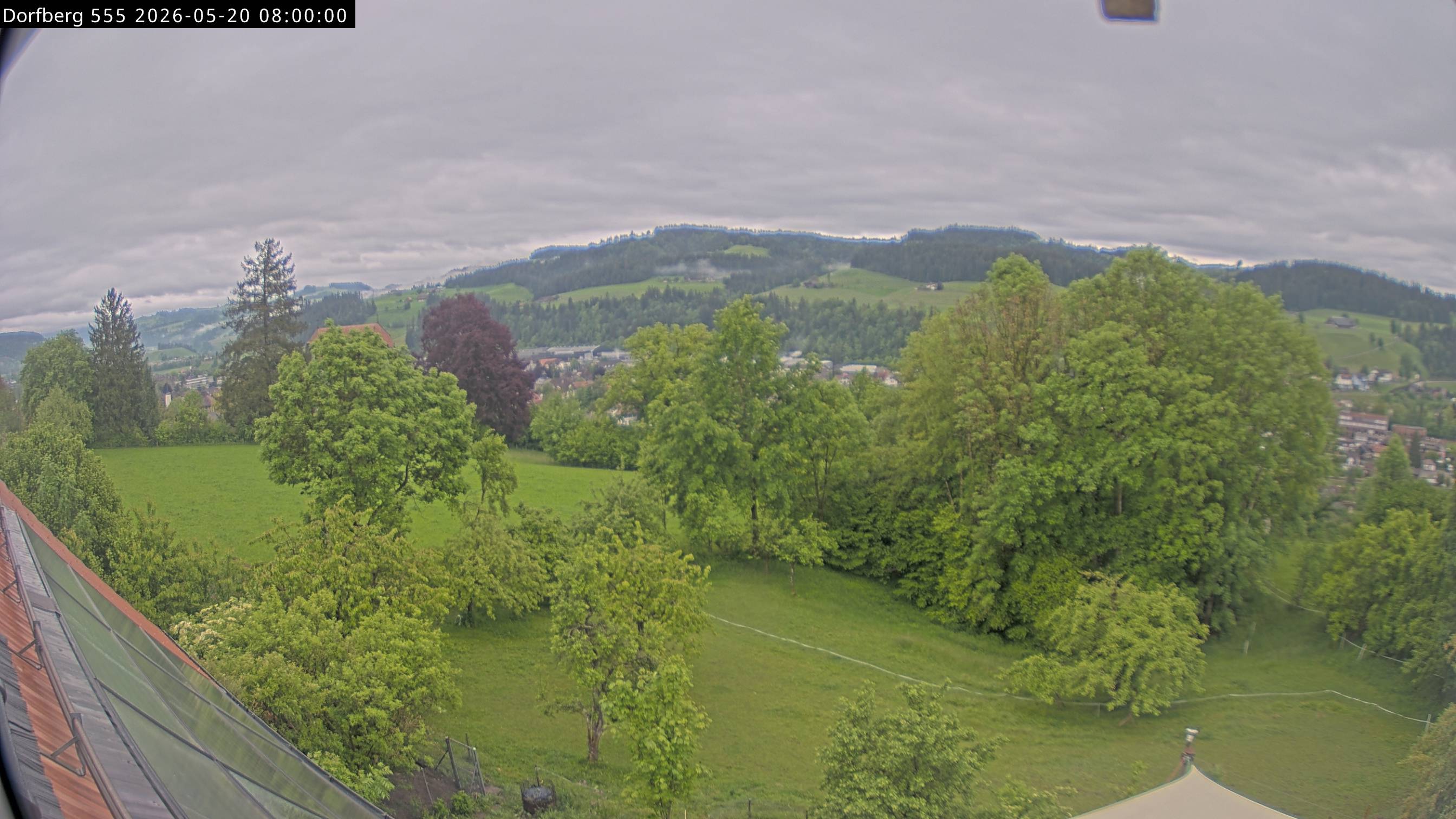 Webcam-Bild: Aussicht vom Dorfberg in Langnau 20260520-080000