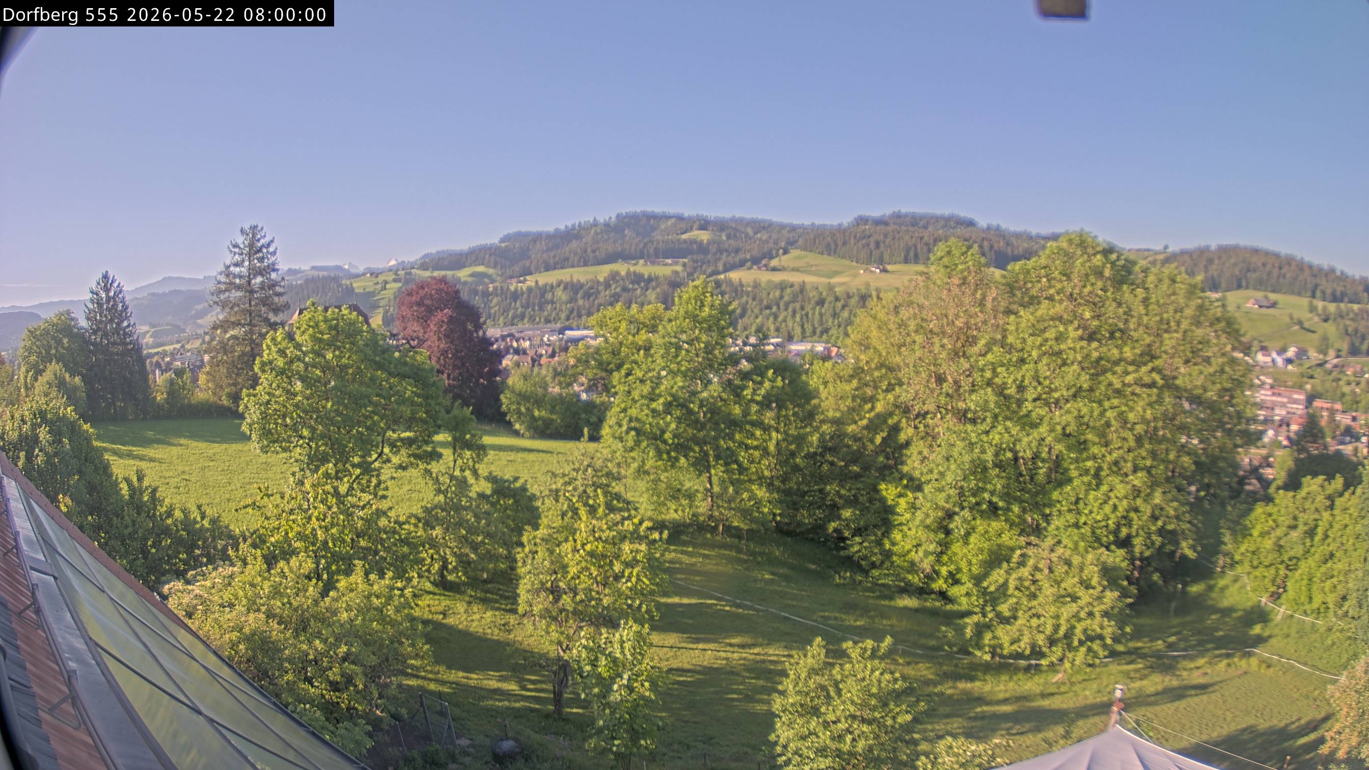 Webcam-Bild: Aussicht vom Dorfberg in Langnau 20260522-080000