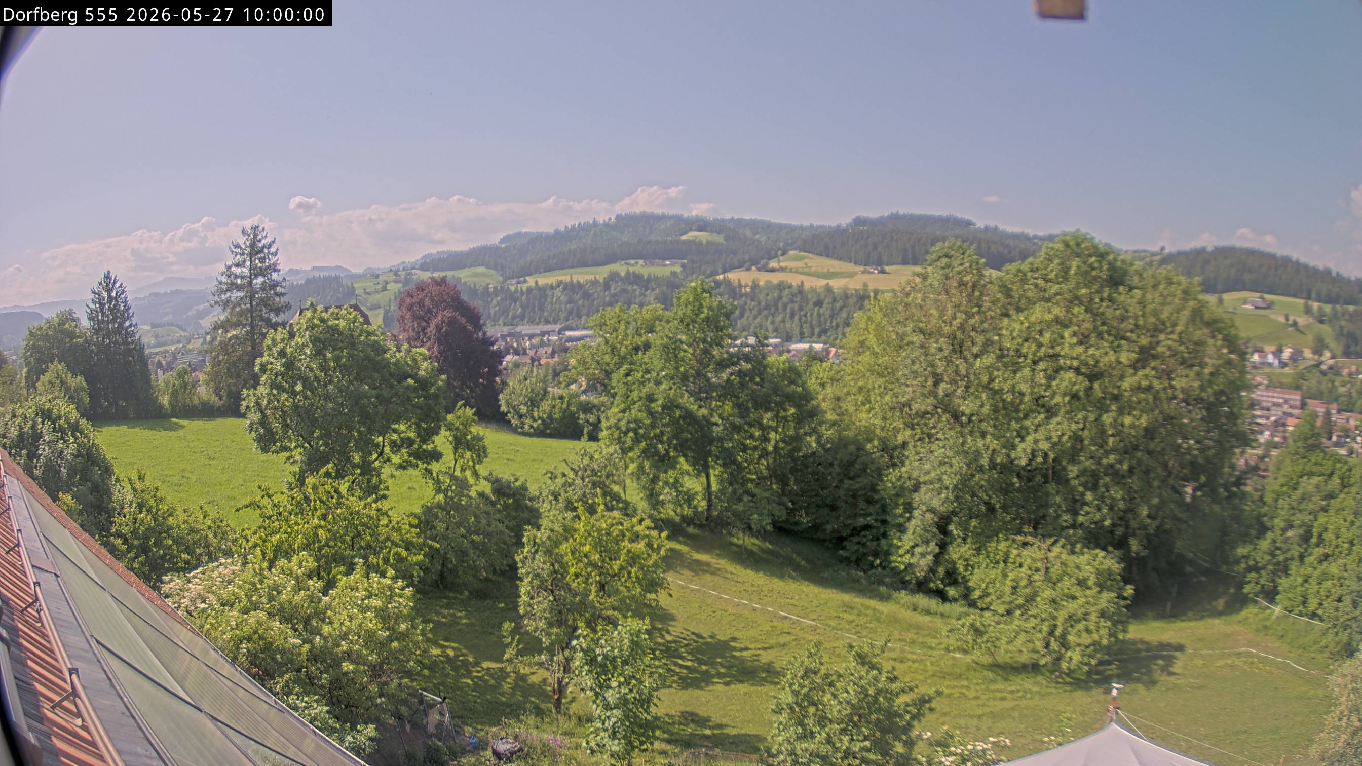 Webcam-Bild: Aussicht vom Dorfberg in Langnau 20260527-100000