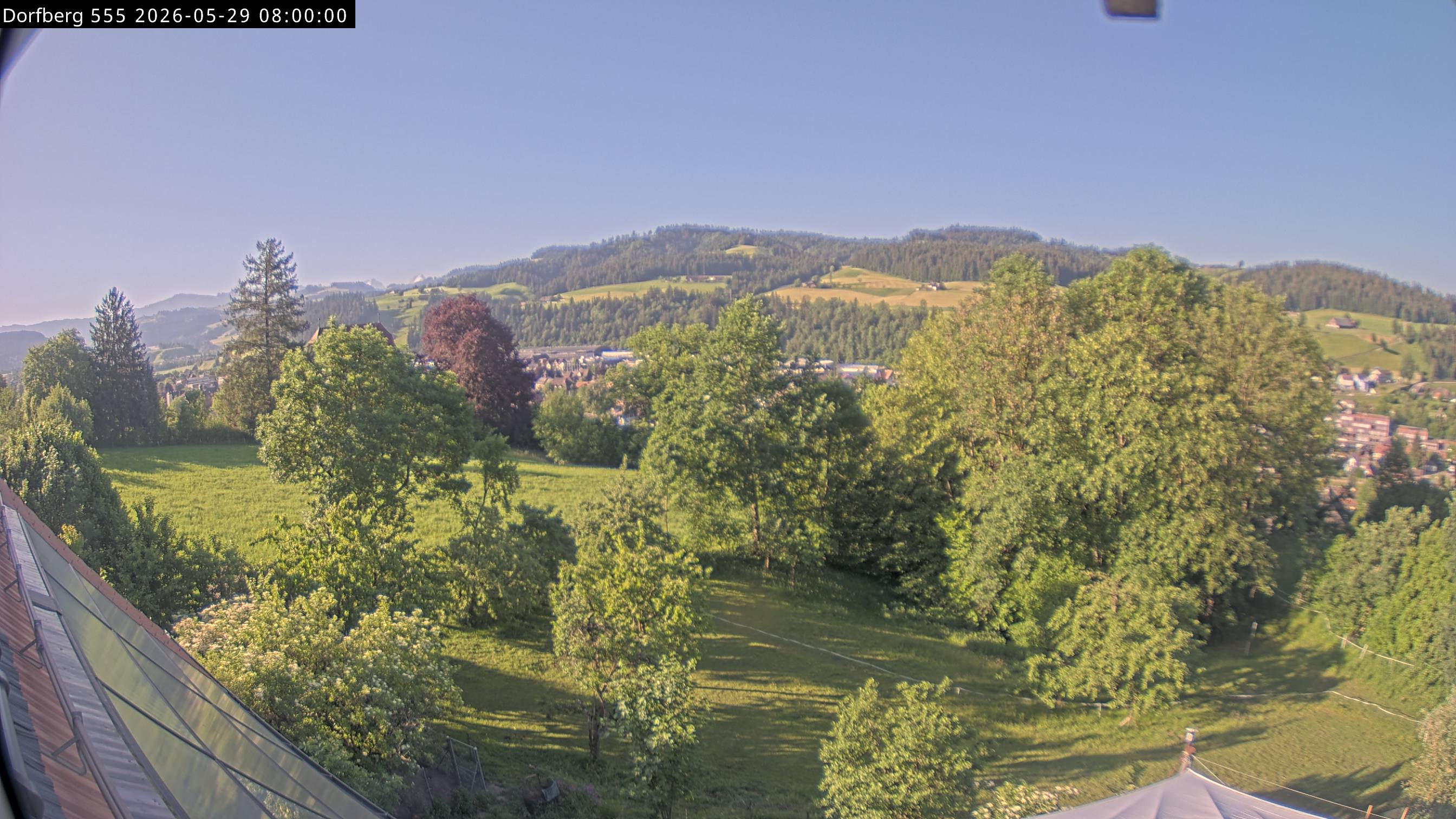 Webcam-Bild: Aussicht vom Dorfberg in Langnau 20260529-080000