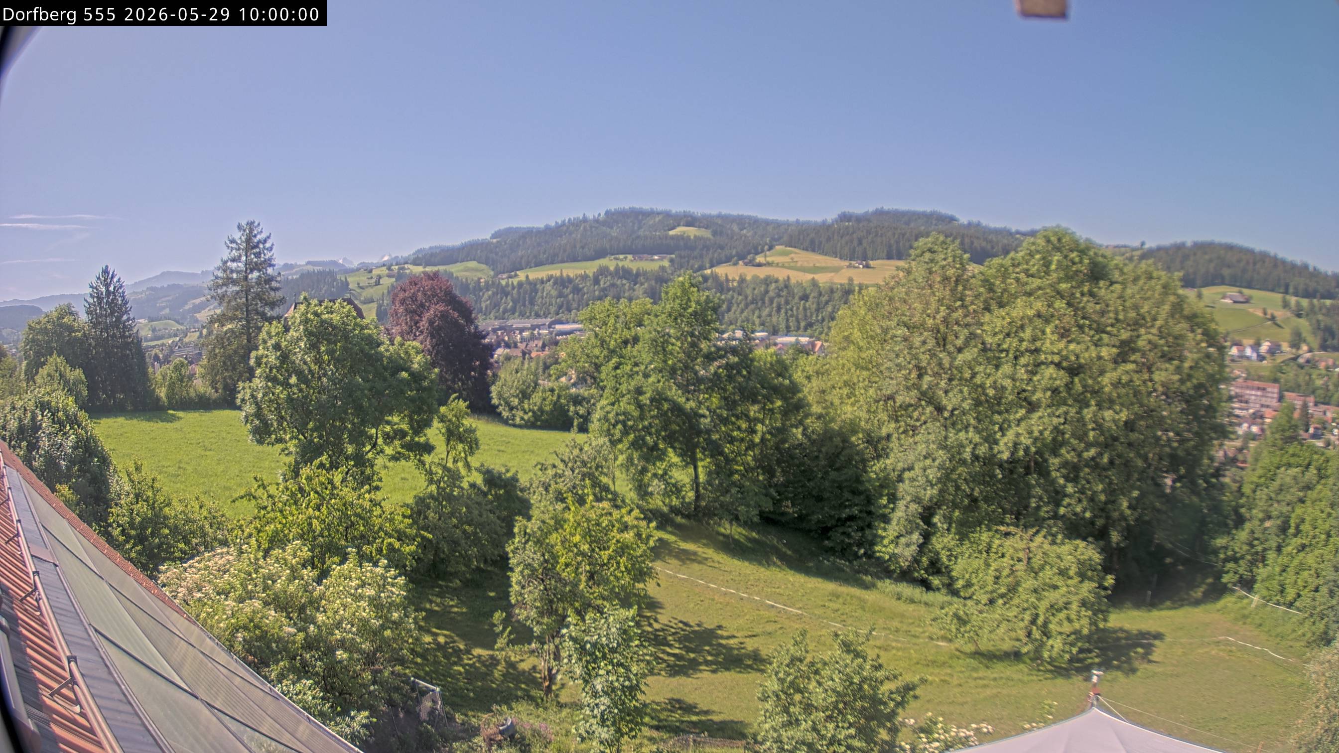 Webcam-Bild: Aussicht vom Dorfberg in Langnau 20260529-100000
