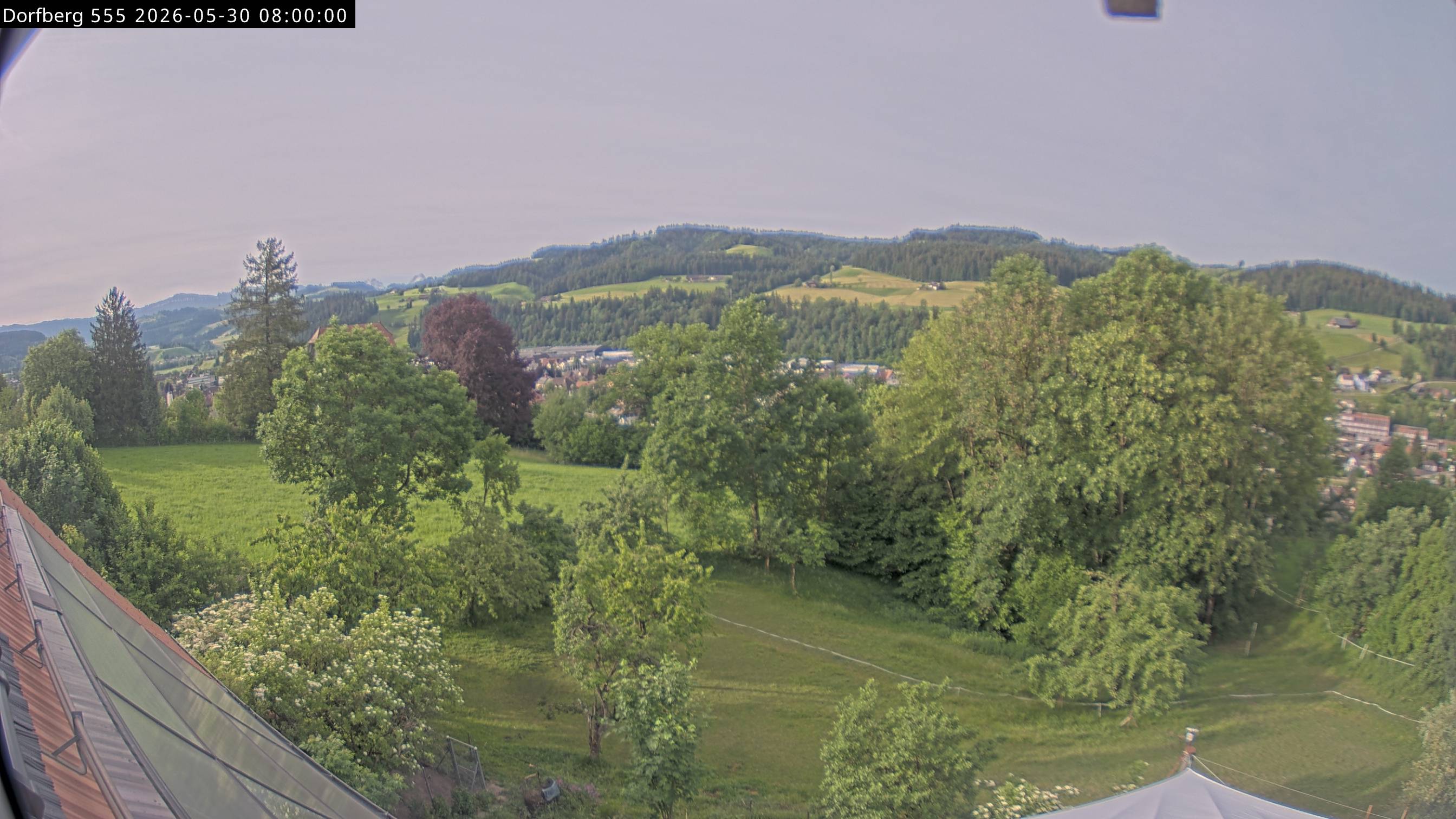 Webcam-Bild: Aussicht vom Dorfberg in Langnau 20260530-080000