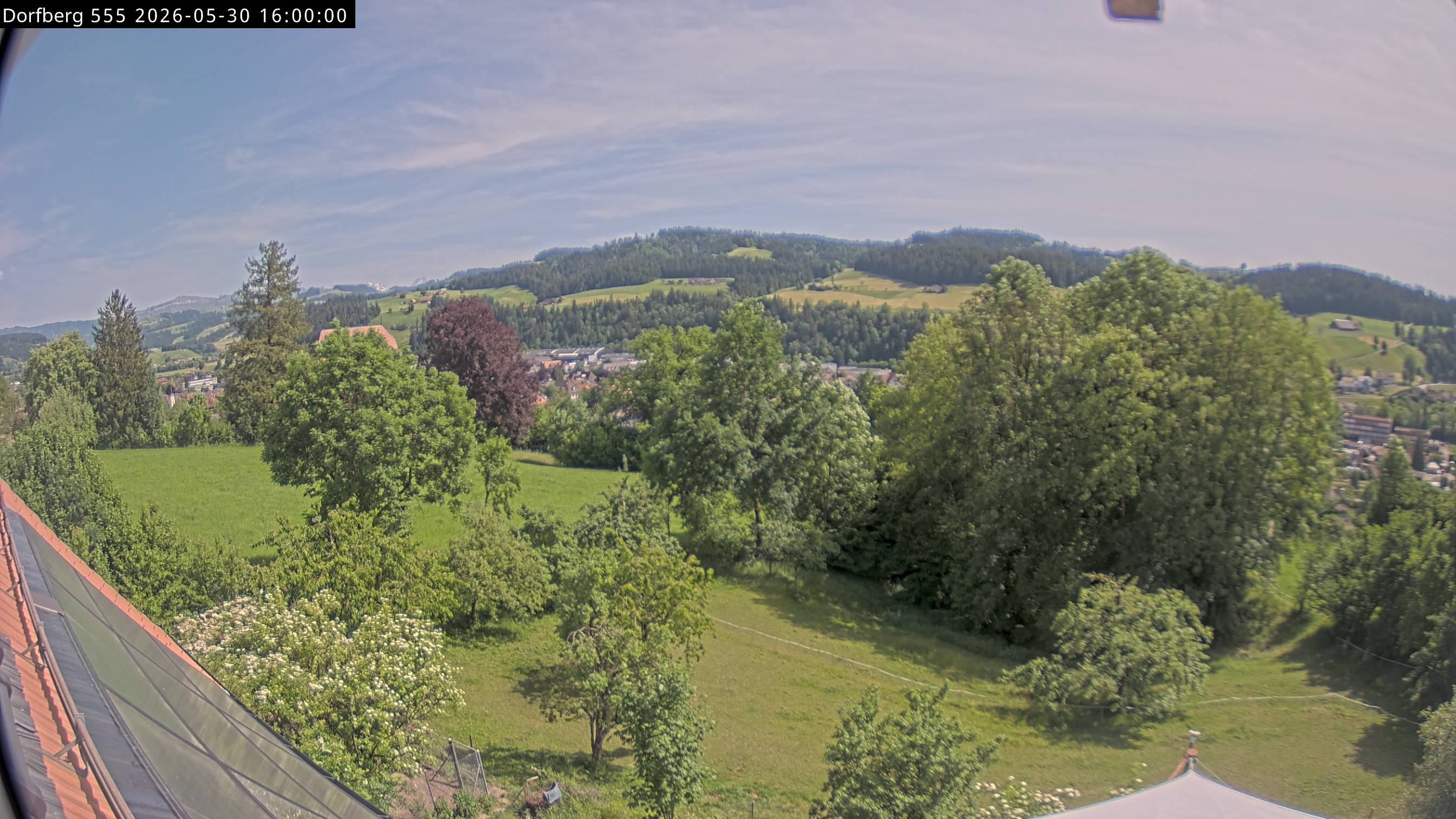 Webcam-Bild: Aussicht vom Dorfberg in Langnau 20260530-160000