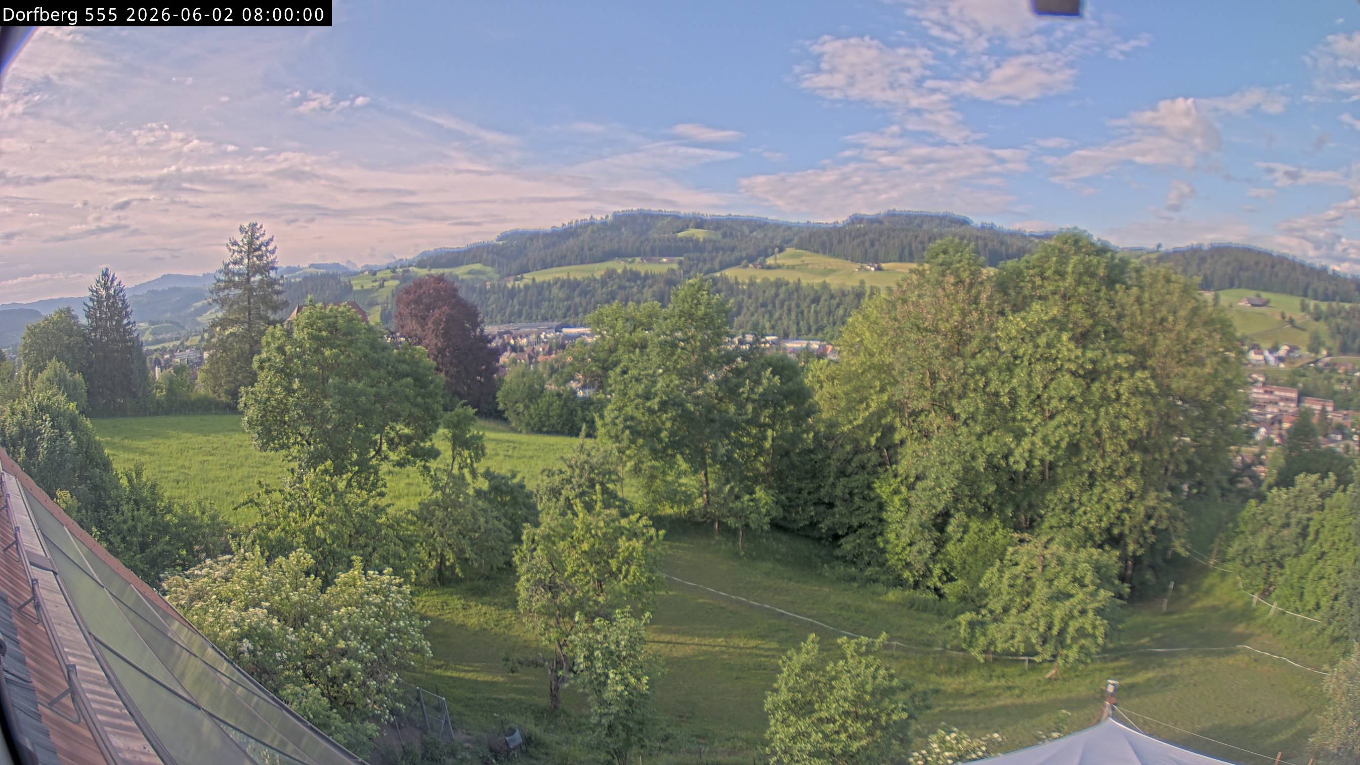 Webcam-Bild: Aussicht vom Dorfberg in Langnau 20260602-080000