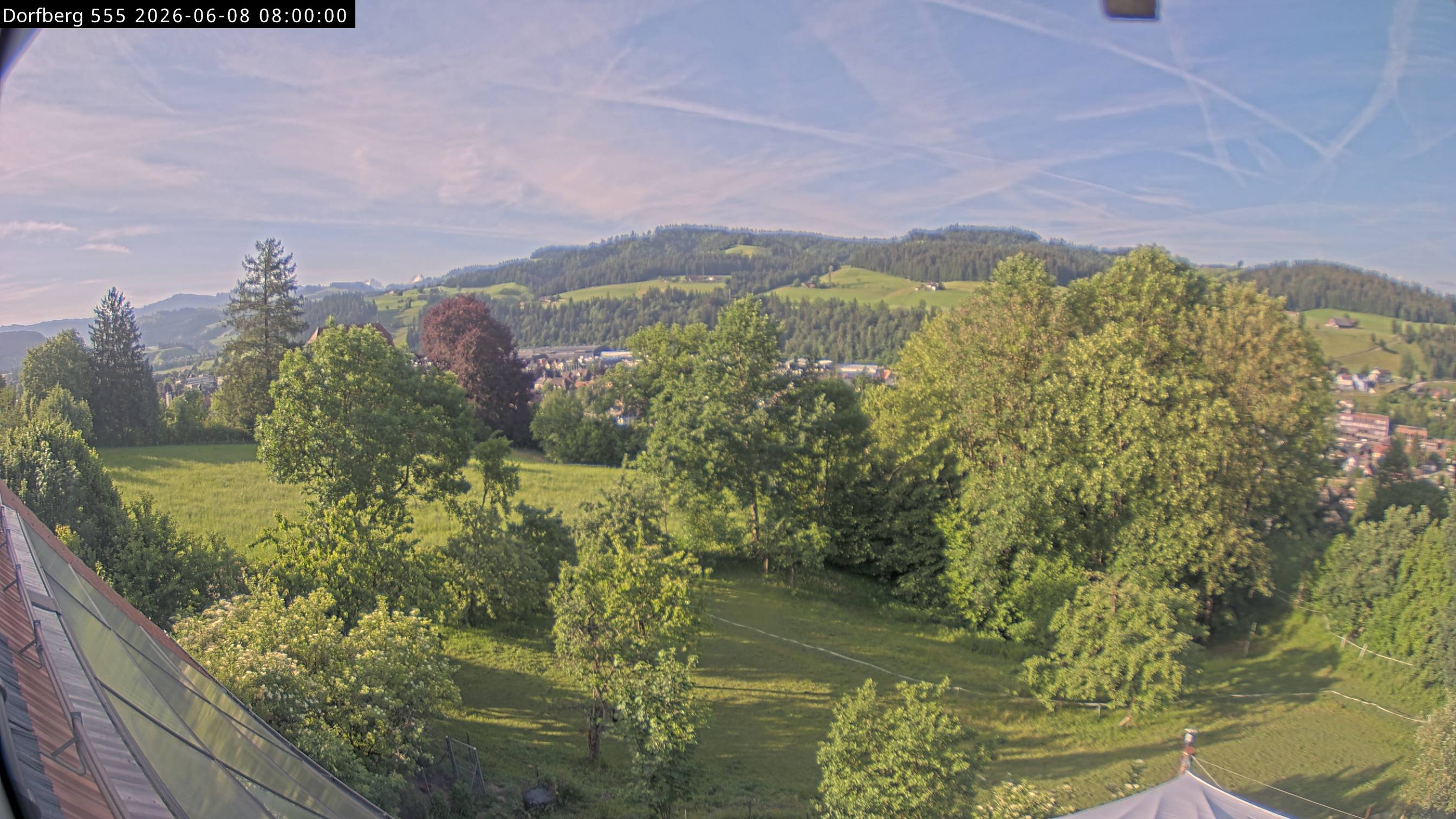 Webcam-Bild: Aussicht vom Dorfberg in Langnau 20260608-080000