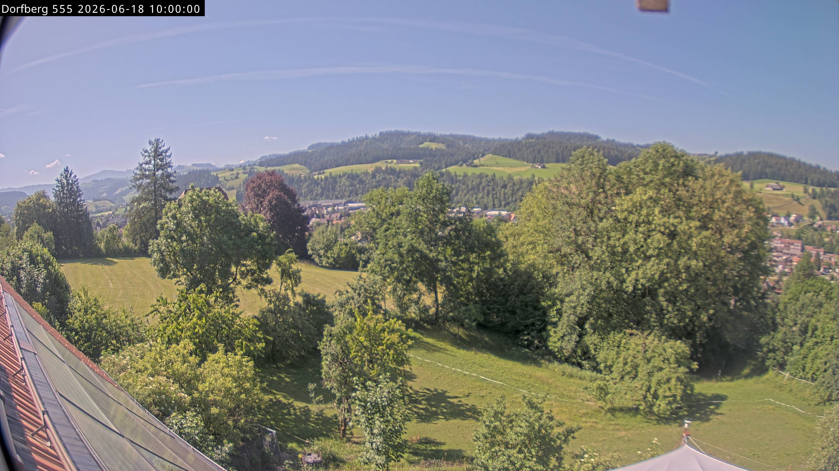 Webcam-Bild: Aussicht vom Dorfberg in Langnau 20260618-100000