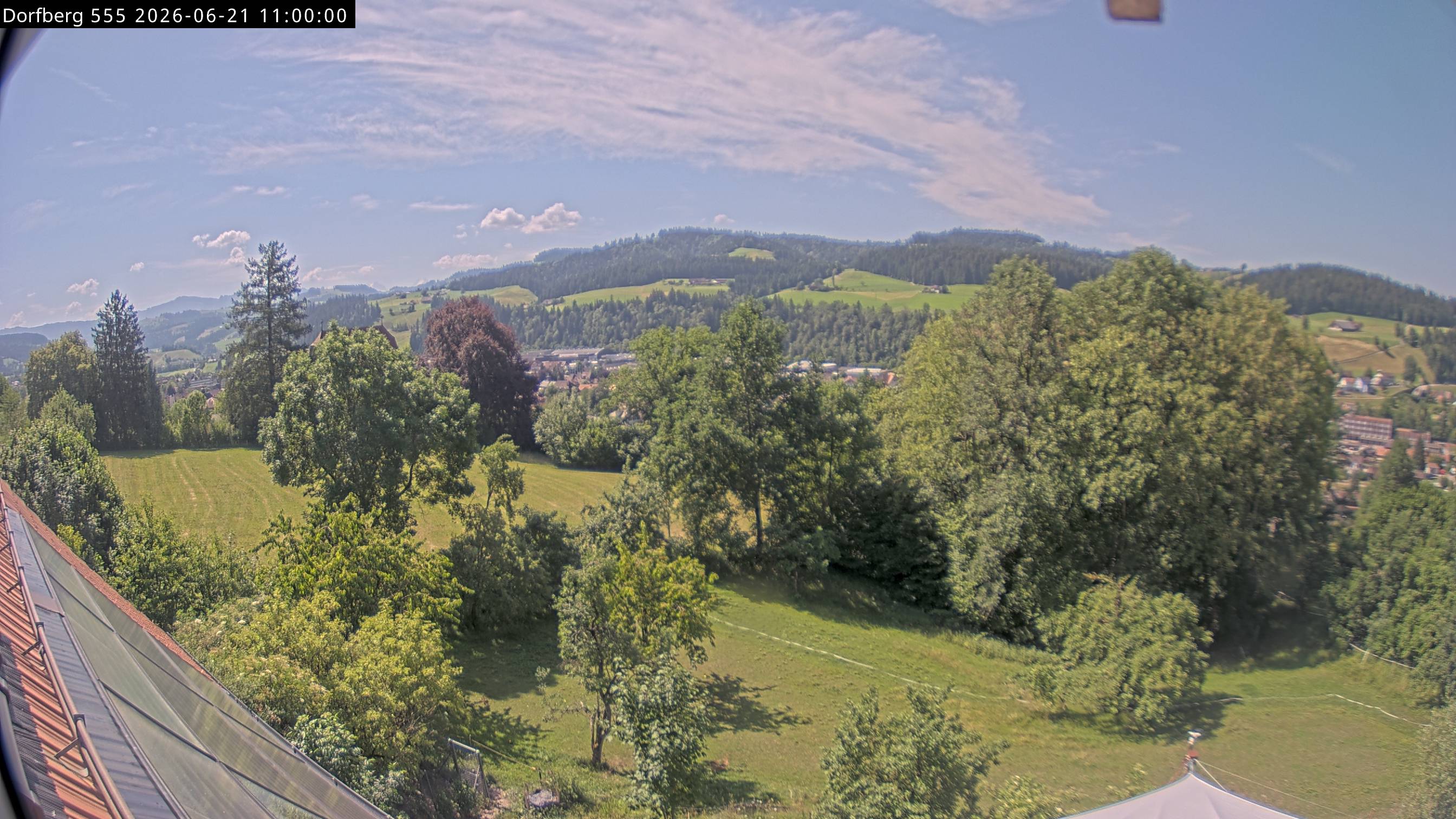 Webcam-Bild: Aussicht vom Dorfberg in Langnau 20260621-110000