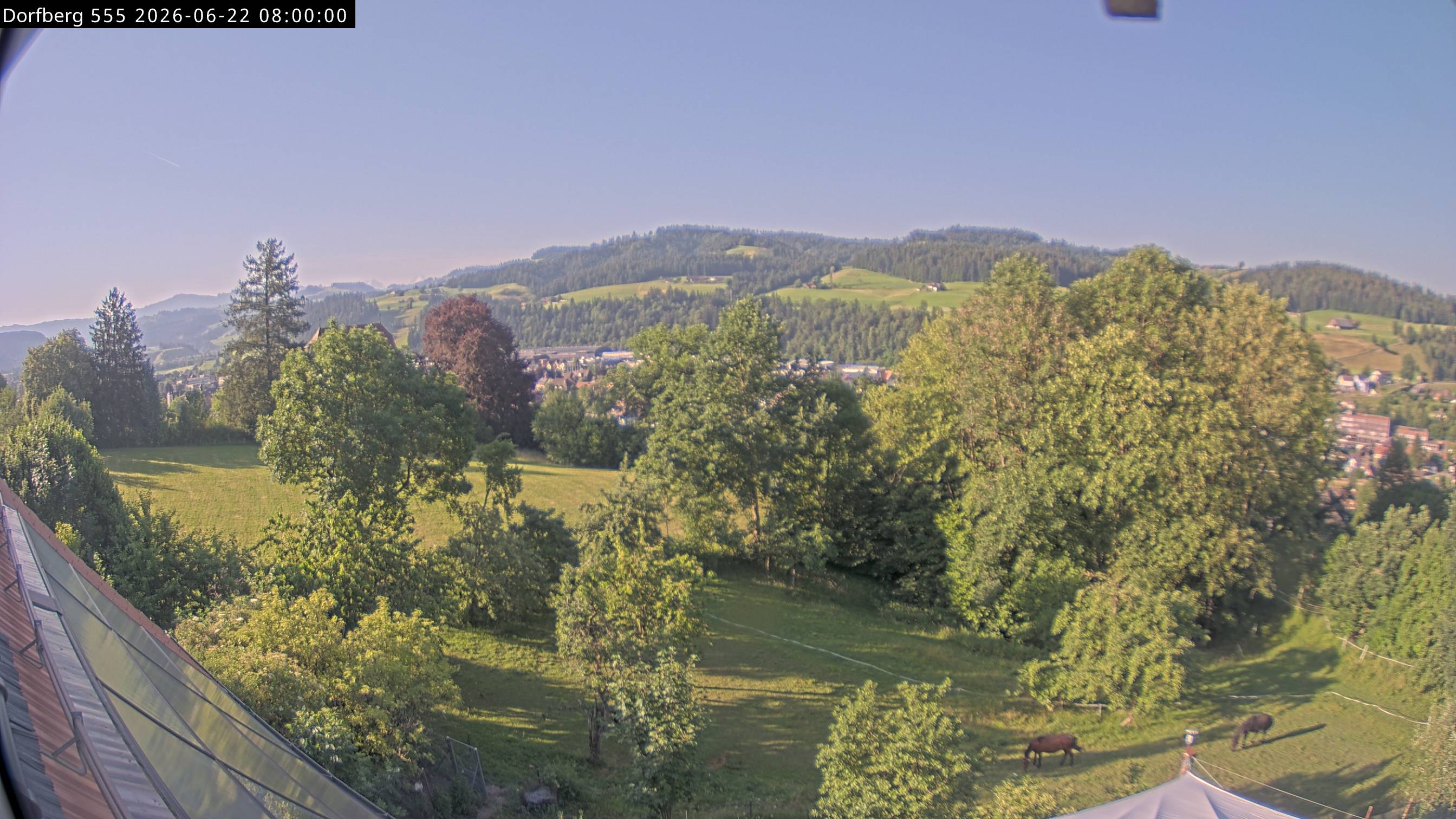 Webcam-Bild: Aussicht vom Dorfberg in Langnau 20260622-080000