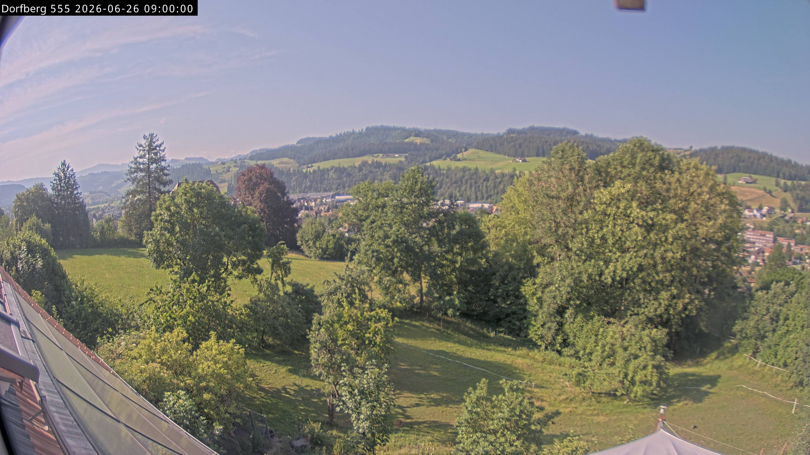 Webcam-Bild: Aussicht vom Dorfberg in Langnau 20260626-090000