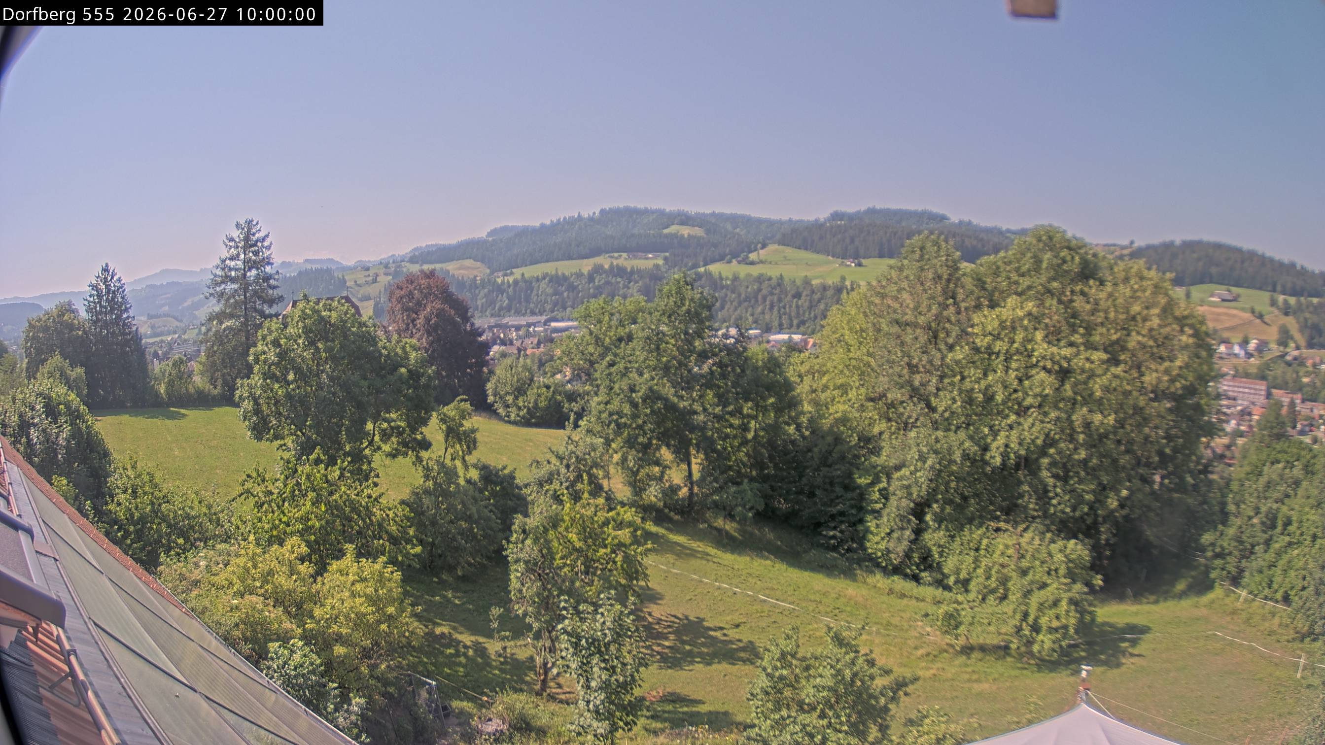 Webcam-Bild: Aussicht vom Dorfberg in Langnau 20260627-100000
