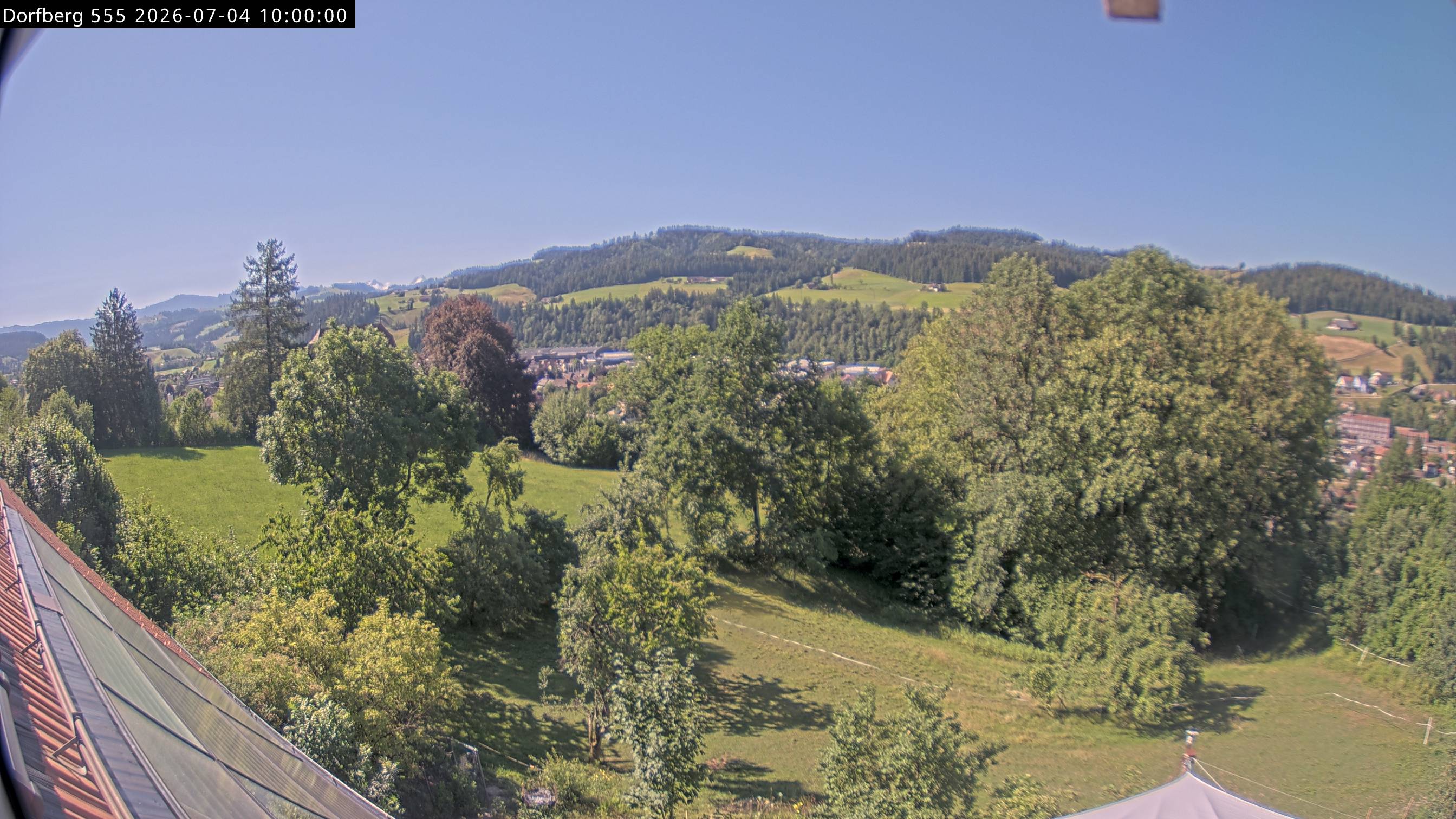 Webcam-Bild: Aussicht vom Dorfberg in Langnau 20260704-100000