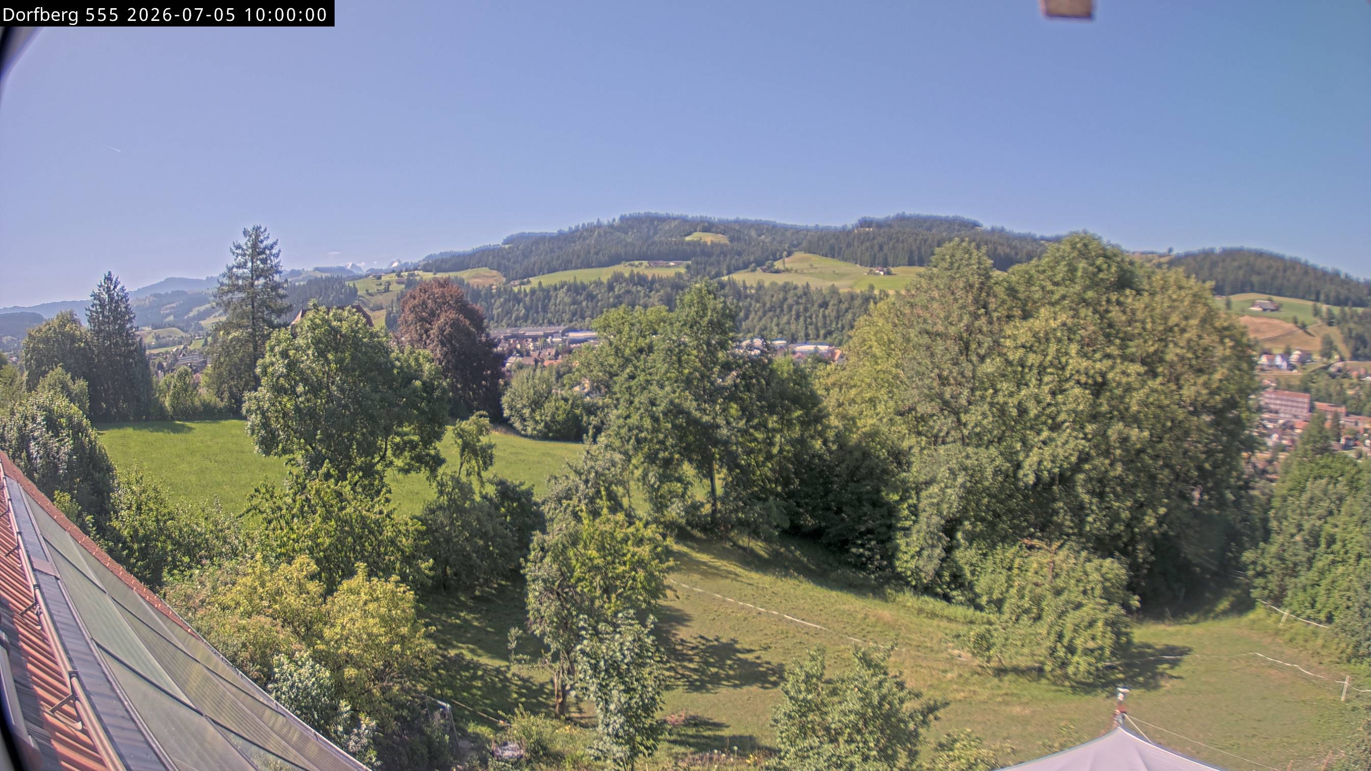 Webcam-Bild: Aussicht vom Dorfberg in Langnau 20260705-100000