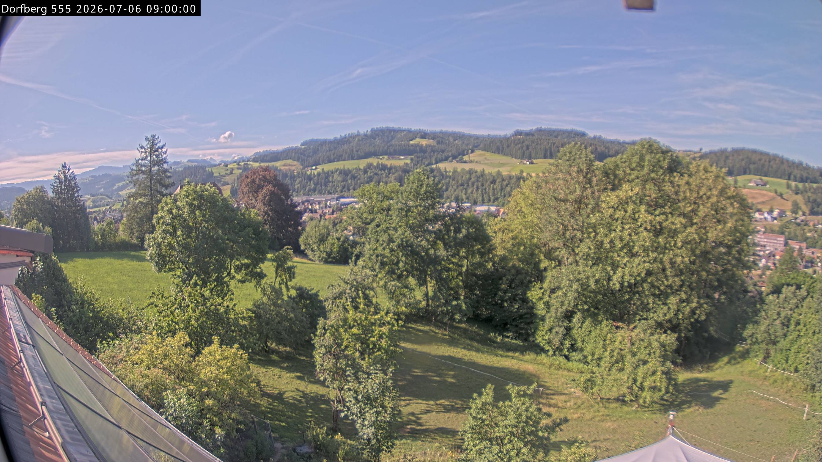 Webcam-Bild: Aussicht vom Dorfberg in Langnau 20260706-090000