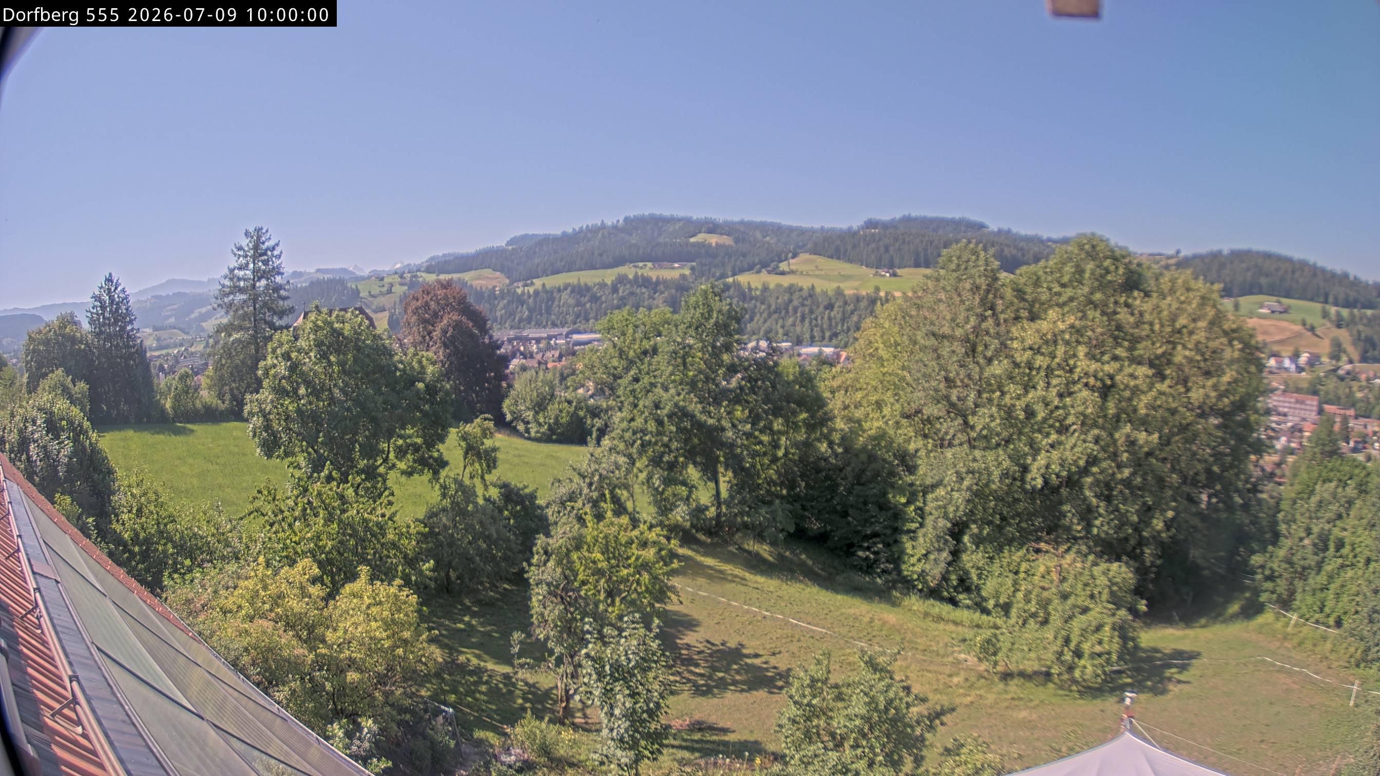 Webcam-Bild: Aussicht vom Dorfberg in Langnau 20260709-100000