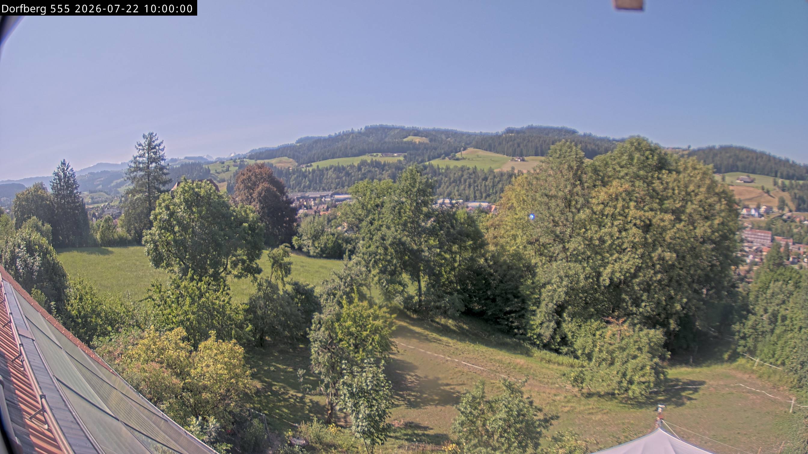 Webcam-Bild: Aussicht vom Dorfberg in Langnau 20260722-100000