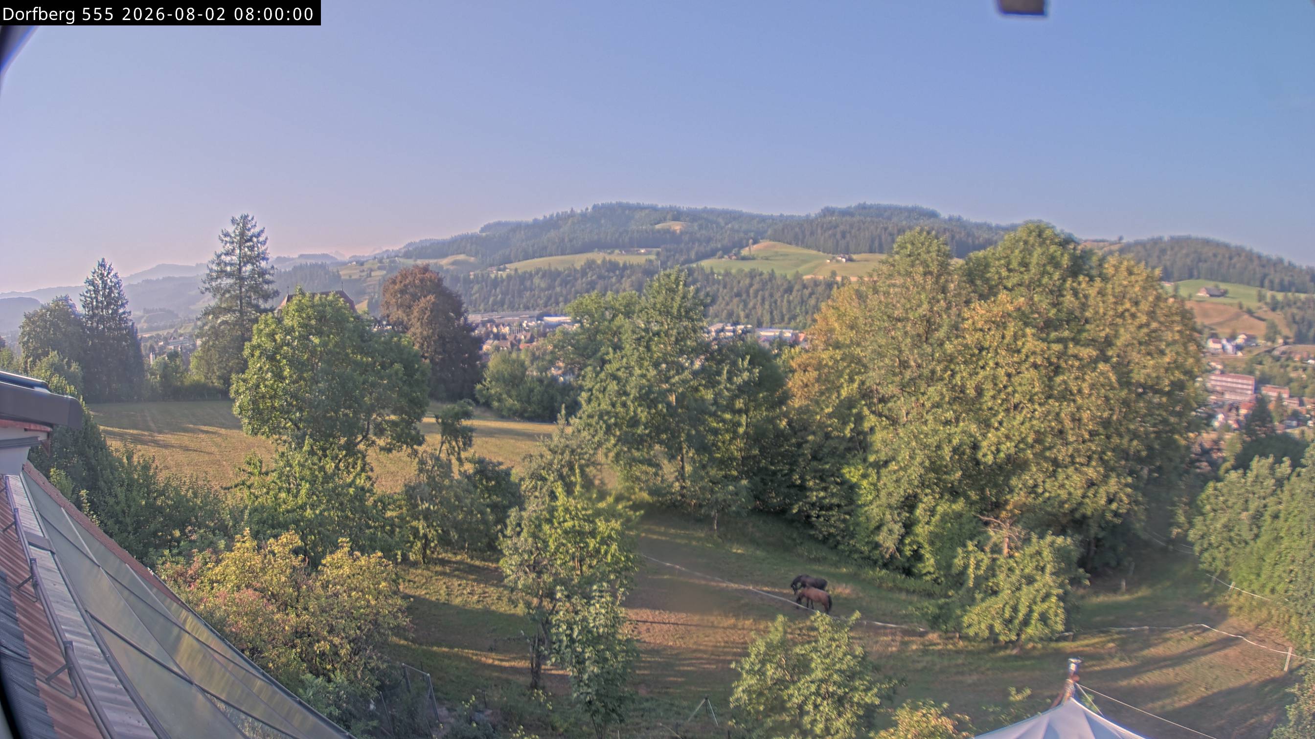 Webcam-Bild: Aussicht vom Dorfberg in Langnau 20260802-080000