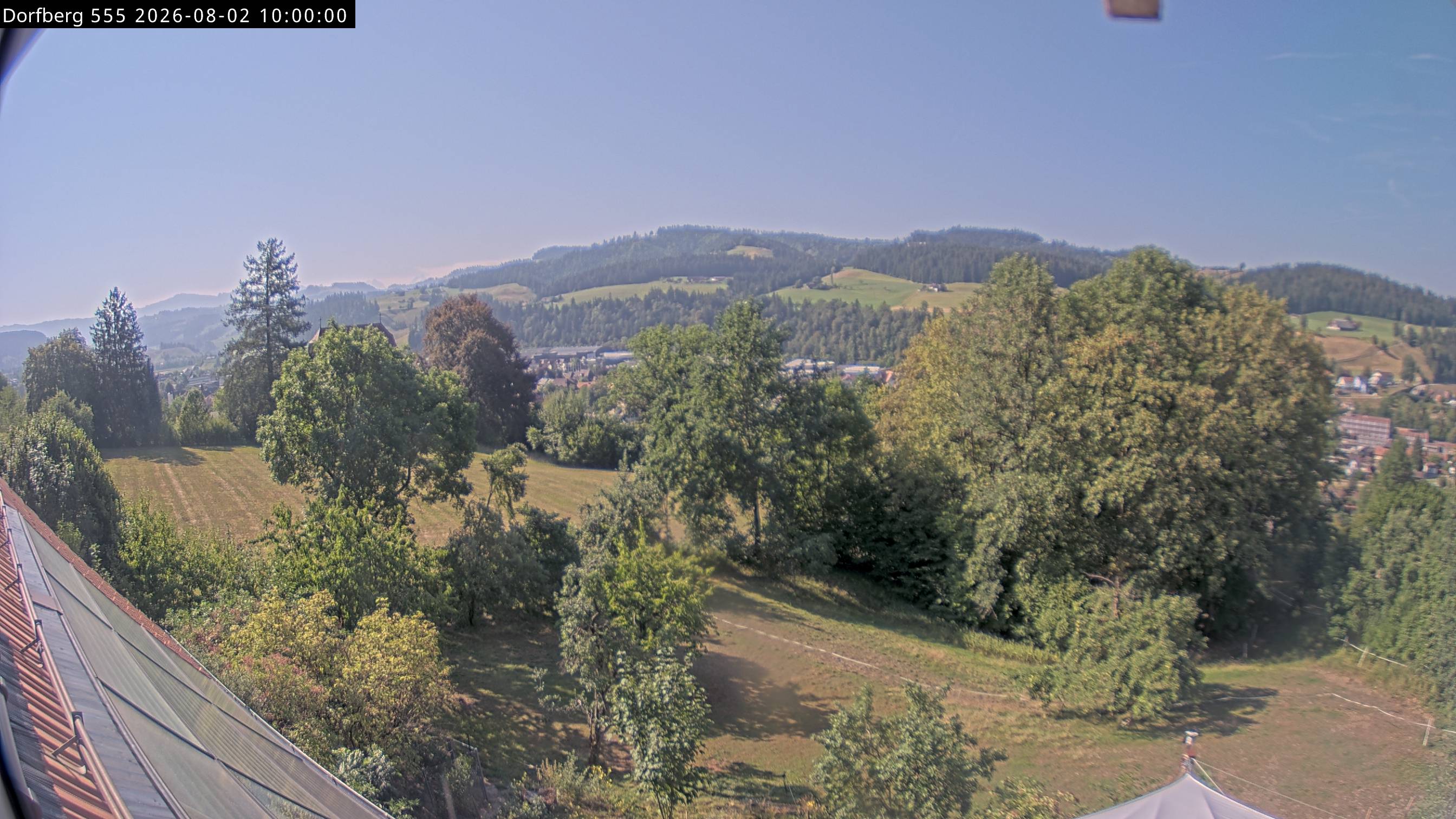 Webcam-Bild: Aussicht vom Dorfberg in Langnau 20260802-100000