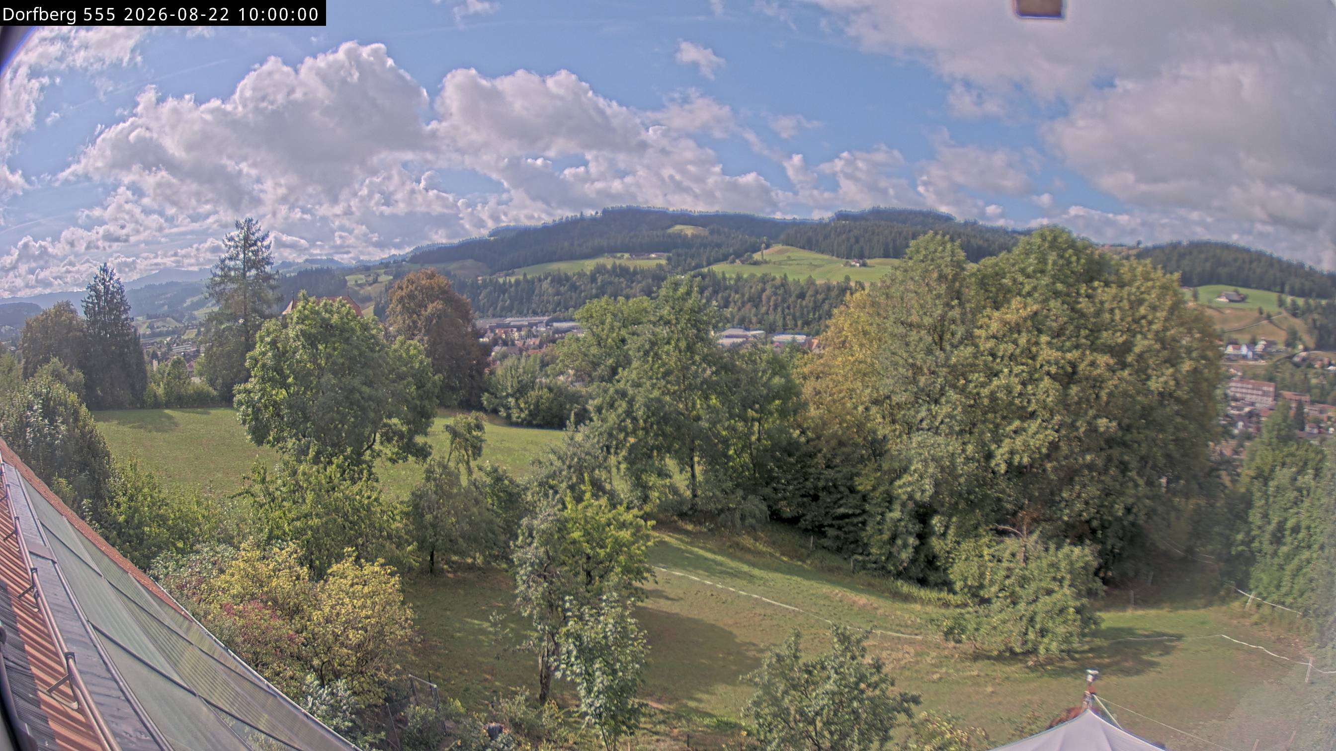 Webcam-Bild: Aussicht vom Dorfberg in Langnau 20260822-100000