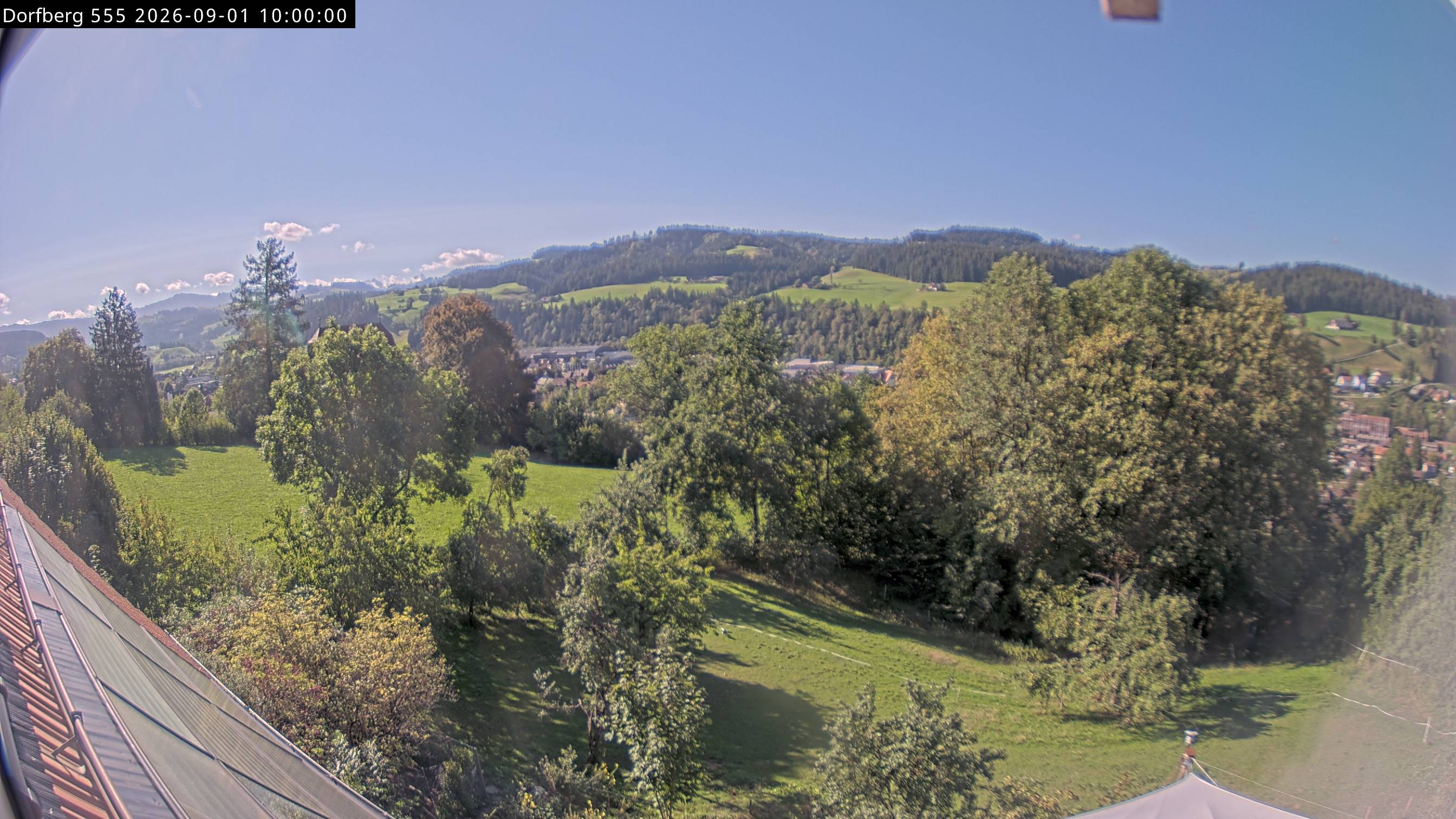 Webcam-Bild: Aussicht vom Dorfberg in Langnau 20260901-100000