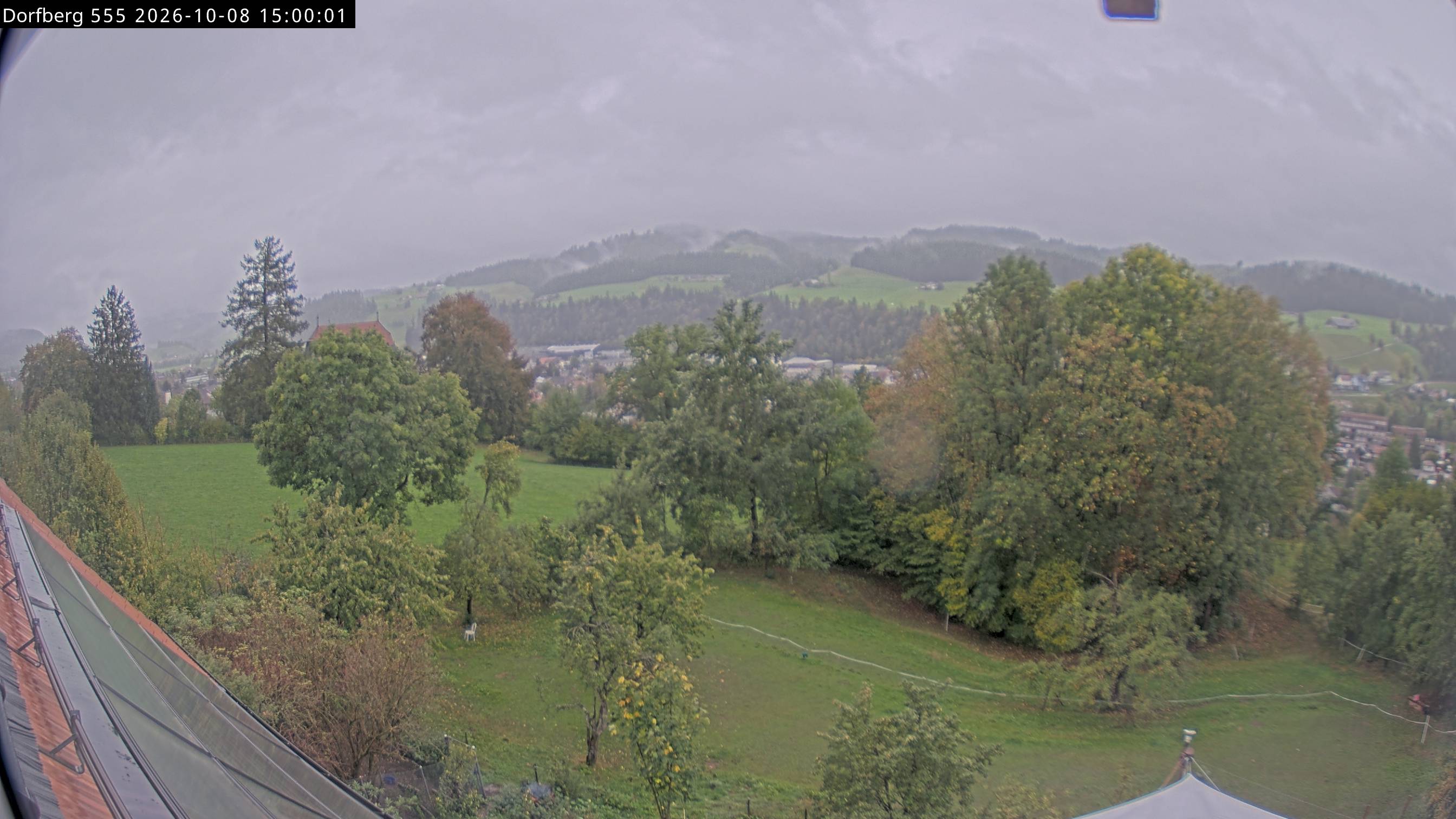 Webcam-Bild: Aussicht vom Dorfberg in Langnau 20261008-150000