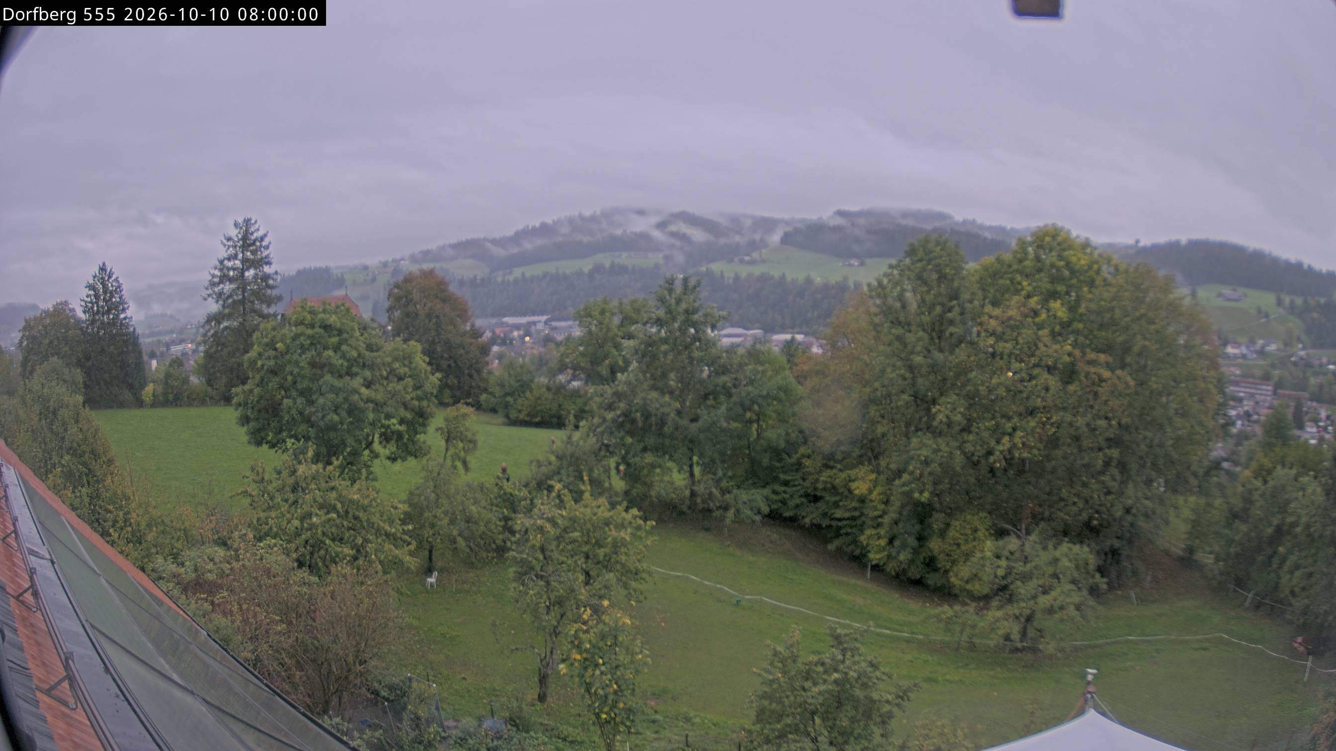 Webcam-Bild: Aussicht vom Dorfberg in Langnau 20261010-080000