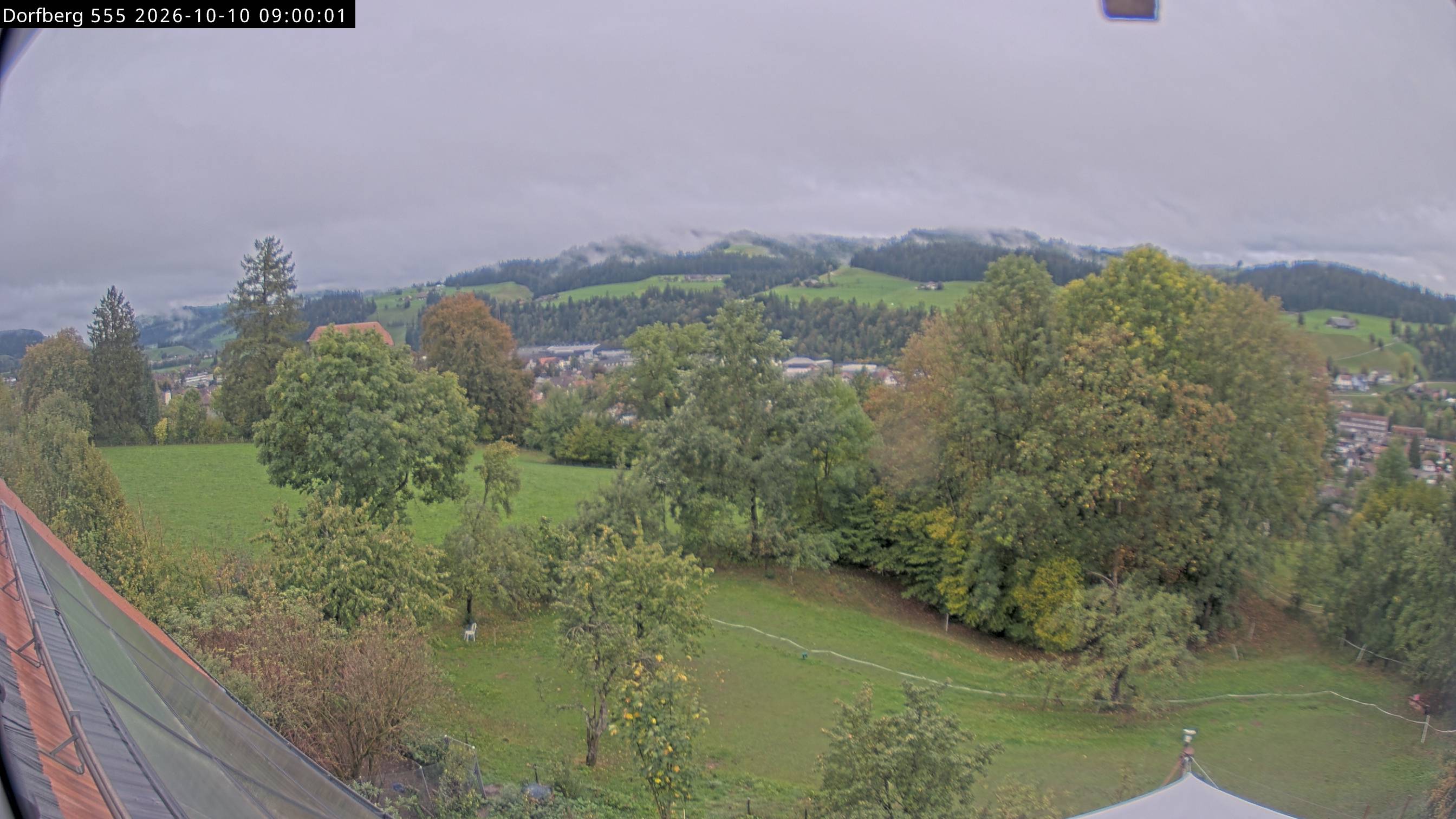 Webcam-Bild: Aussicht vom Dorfberg in Langnau 20261010-090000