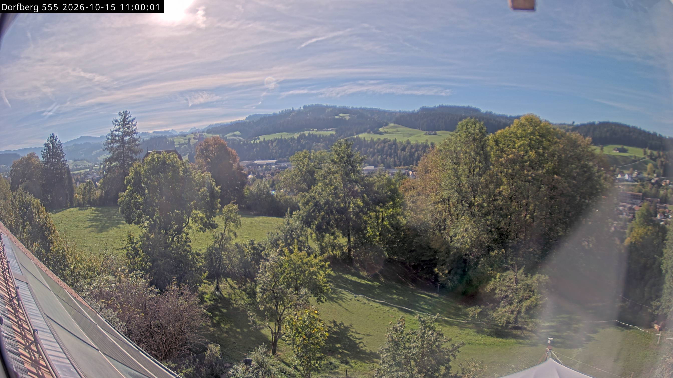 Webcam-Bild: Aussicht vom Dorfberg in Langnau 20261015-110000