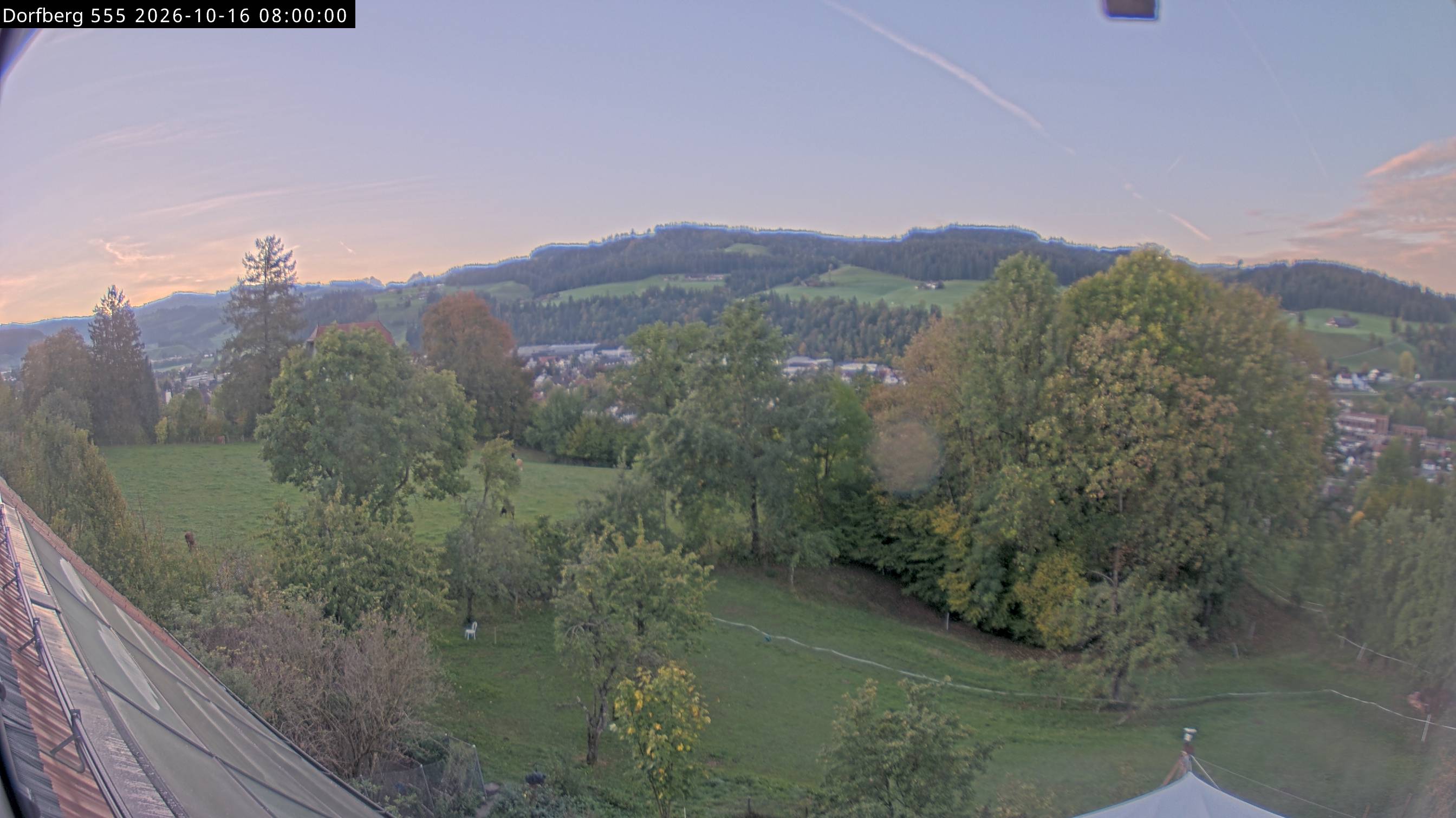 Webcam-Bild: Aussicht vom Dorfberg in Langnau 20261016-080000