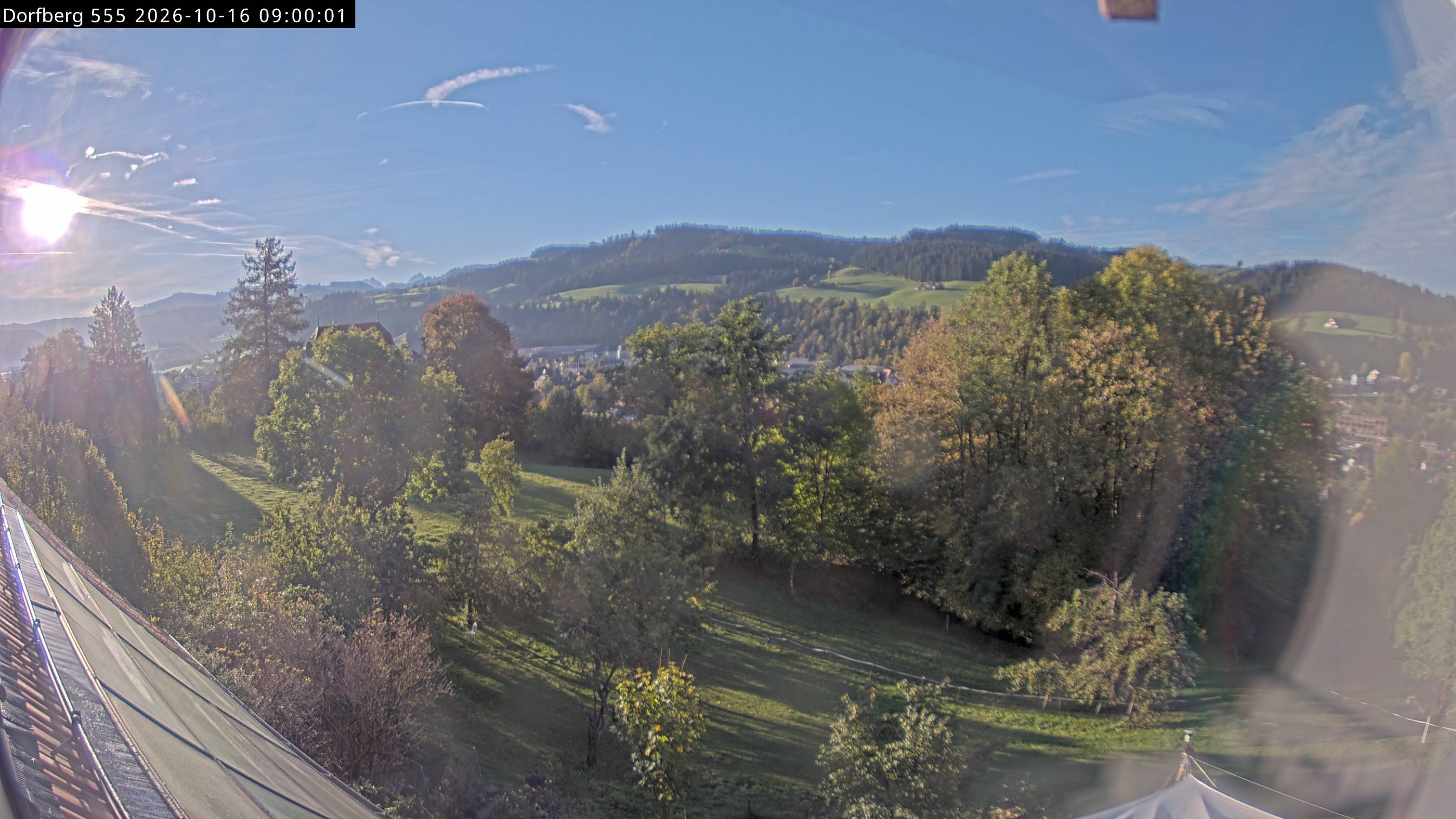 Webcam-Bild: Aussicht vom Dorfberg in Langnau 20261016-090000