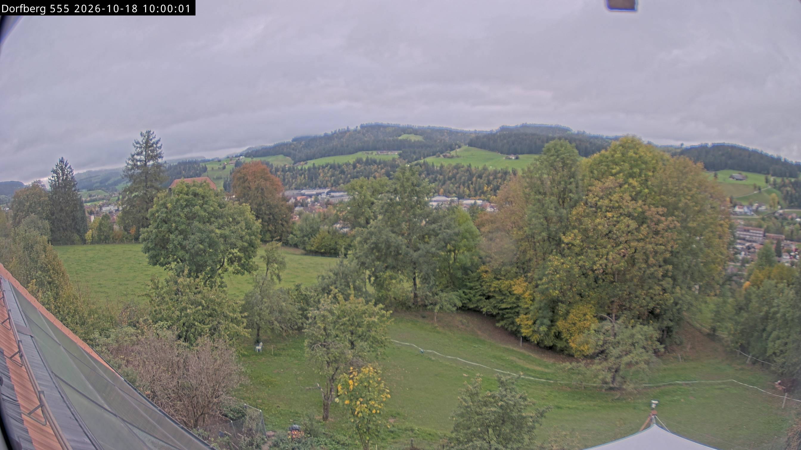 Webcam-Bild: Aussicht vom Dorfberg in Langnau 20261018-100000