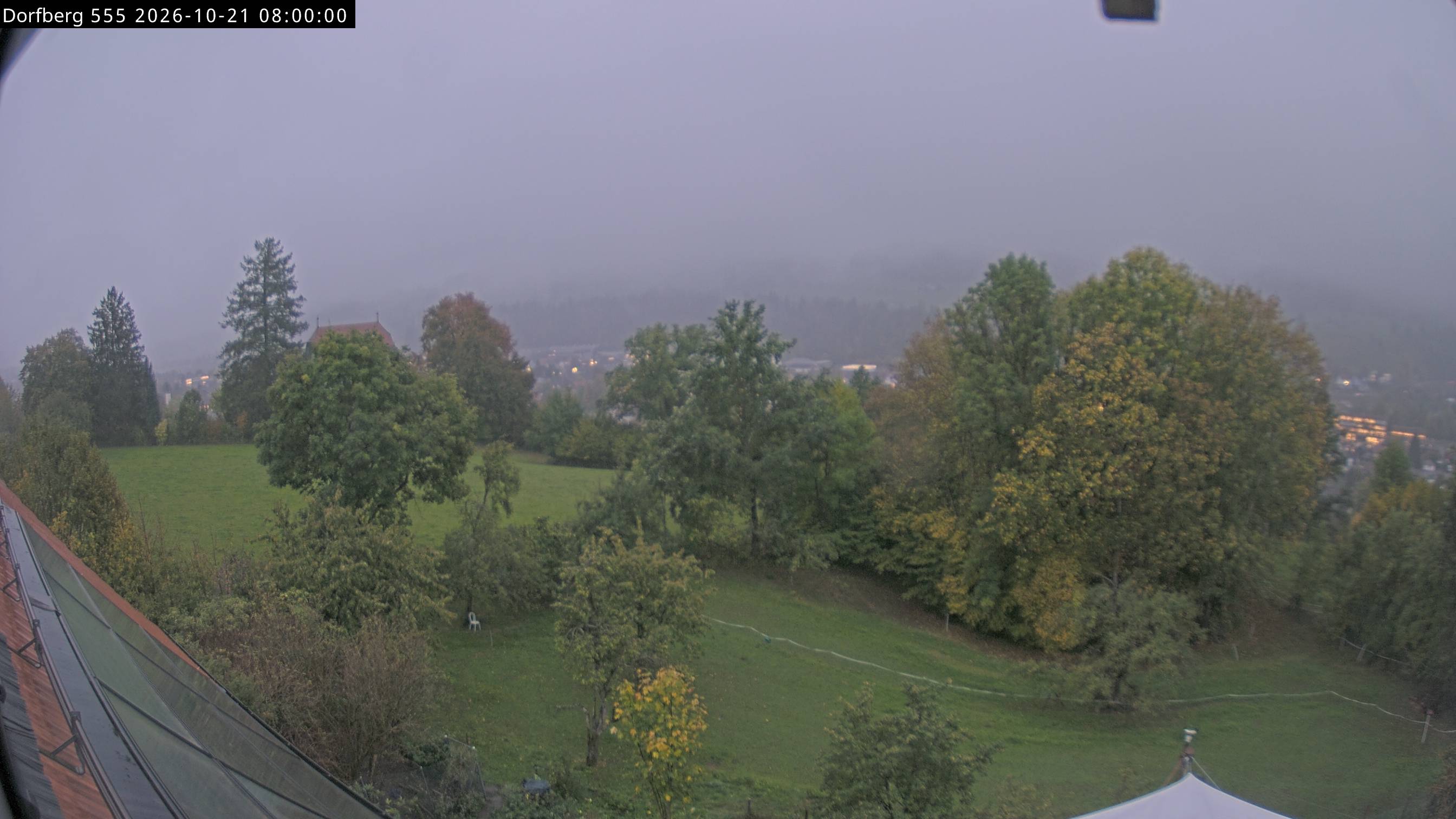 Webcam-Bild: Aussicht vom Dorfberg in Langnau 20261021-080000